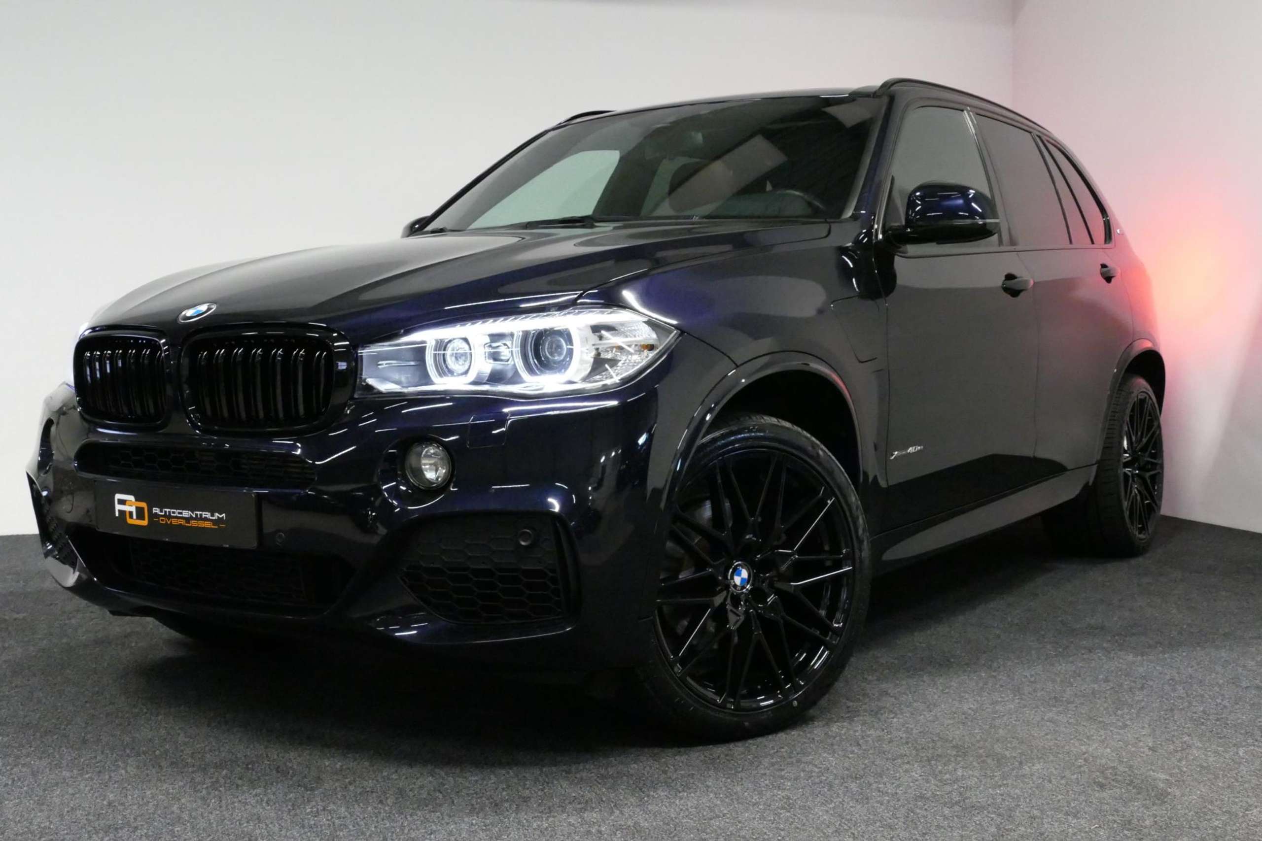 BMW - X5