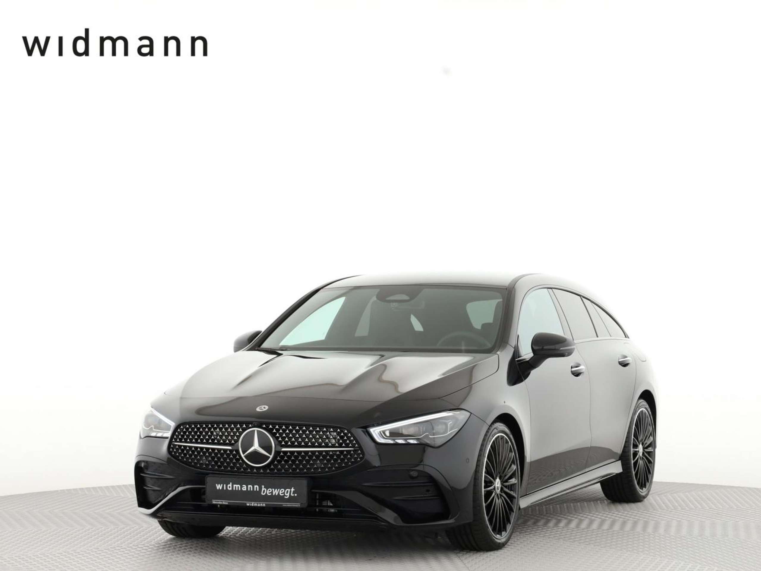 Mercedes-Benz - CLA 200