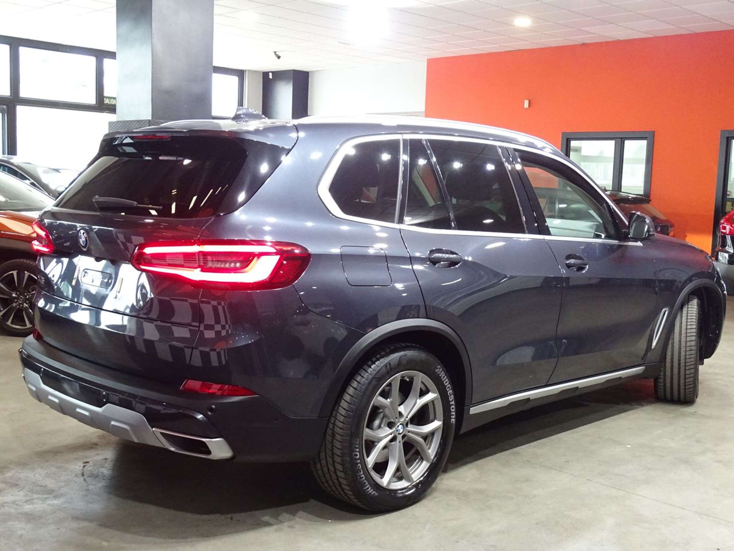 BMW - X5