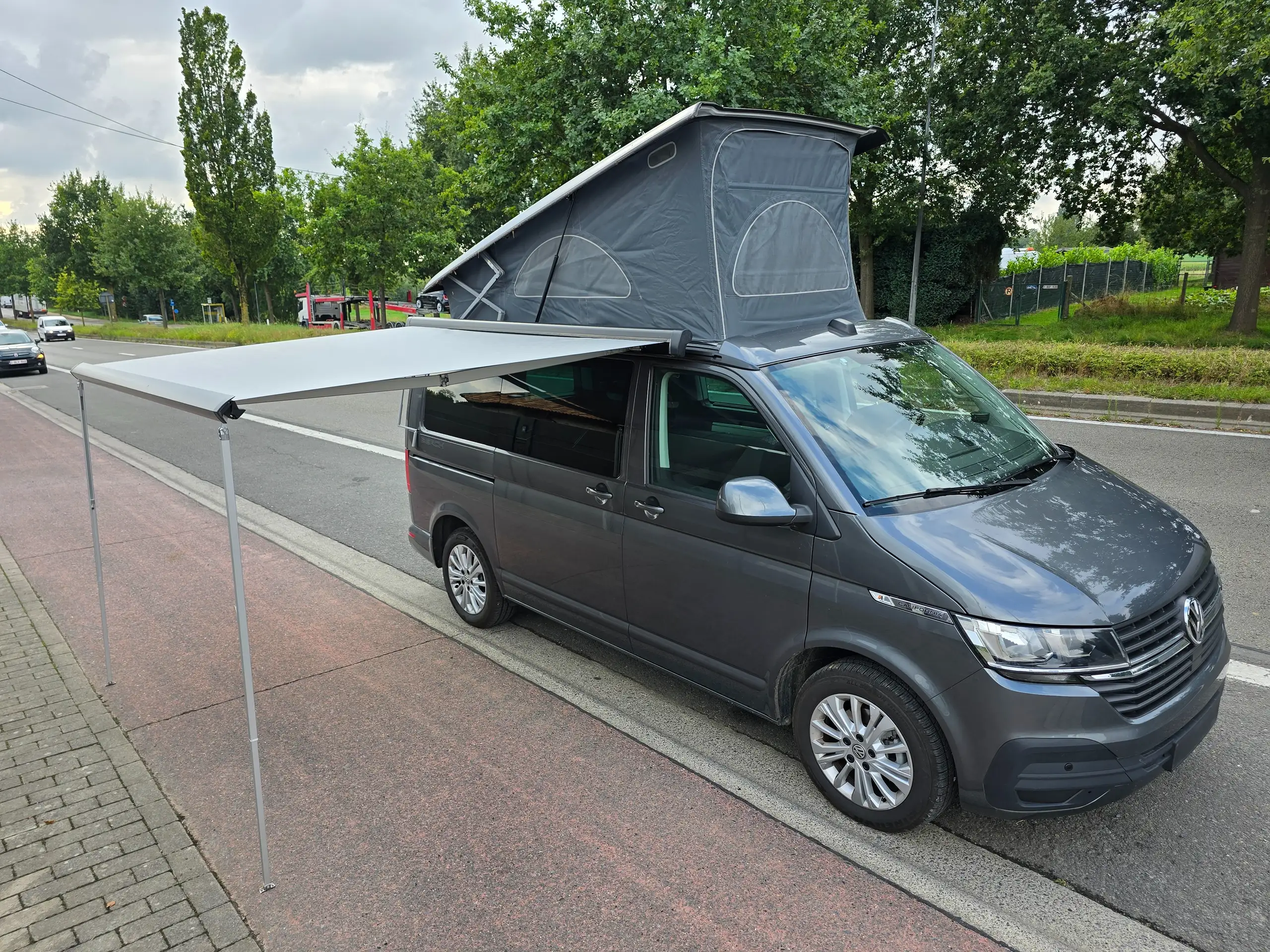 Volkswagen - T6.1 California