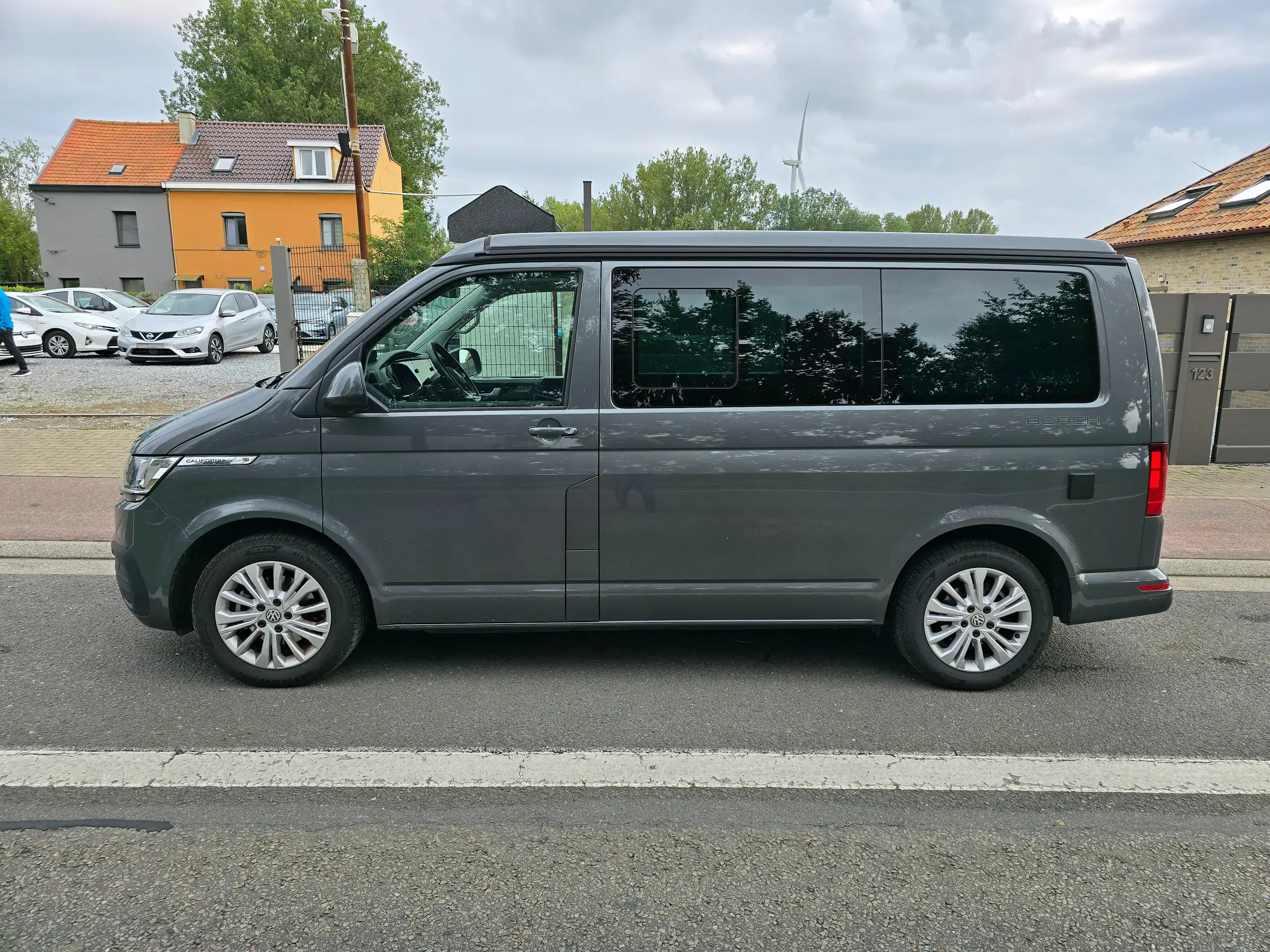 Volkswagen - T6.1 California