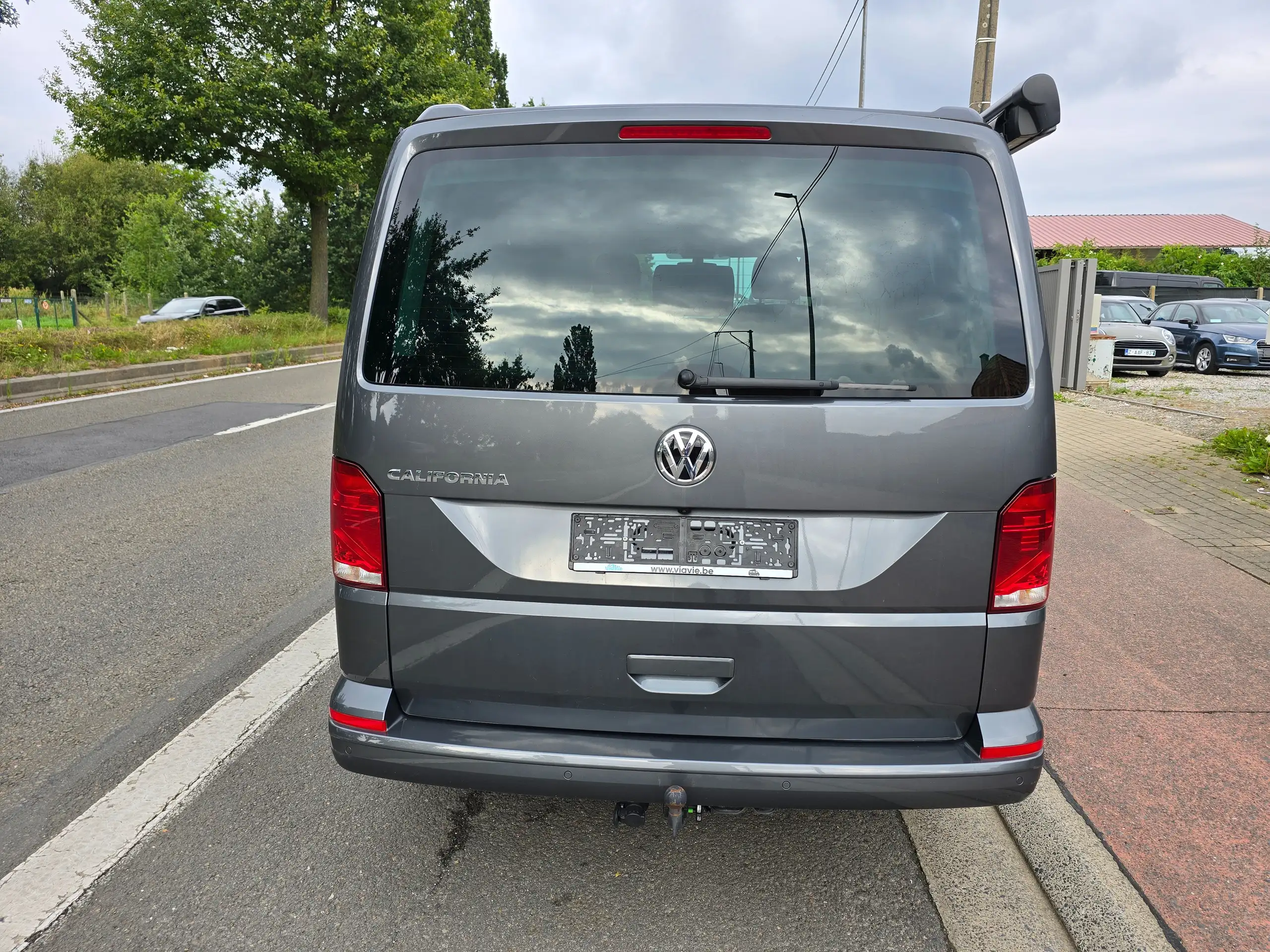 Volkswagen - T6.1 California