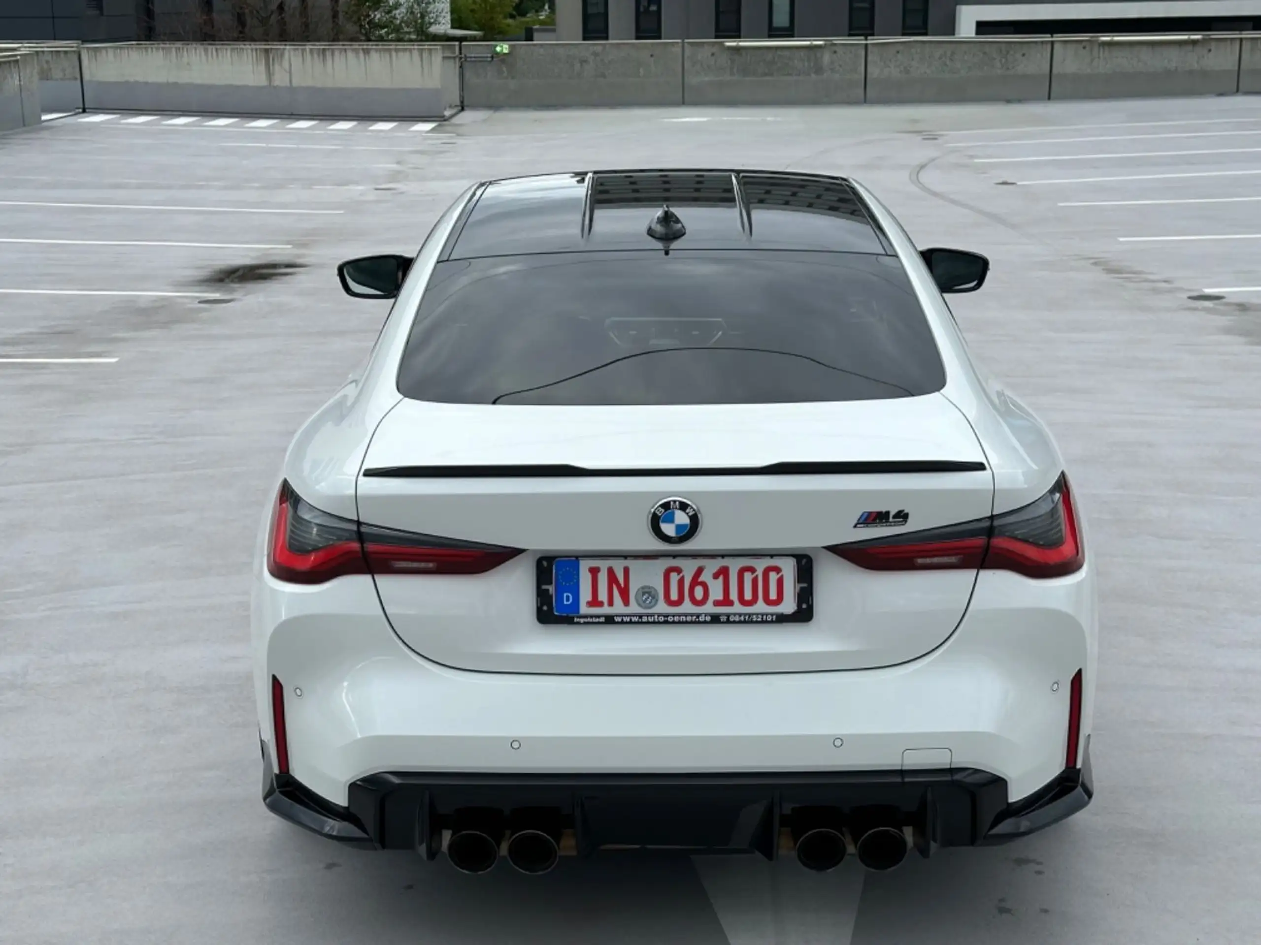 BMW - M4