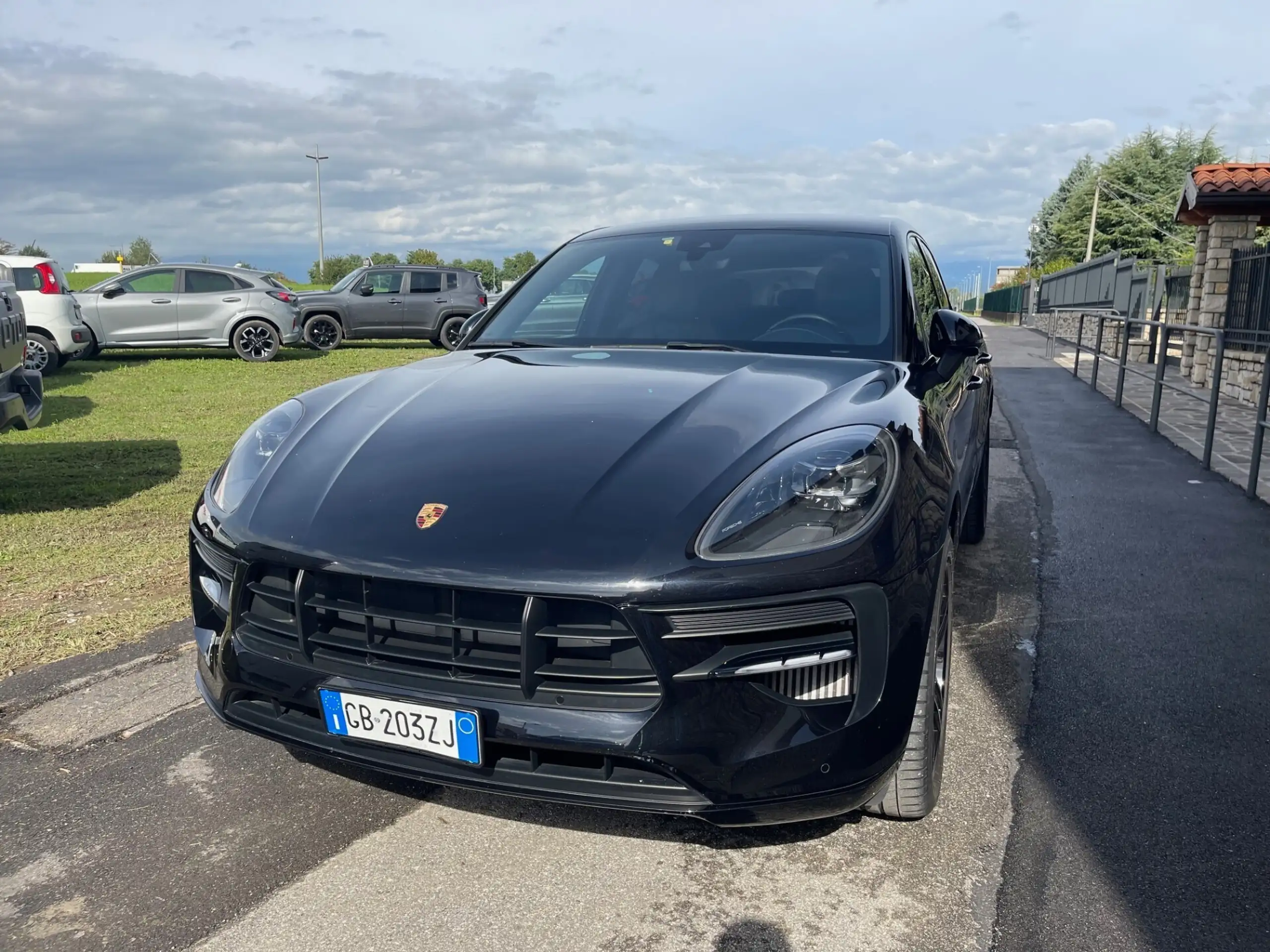 Porsche - Macan