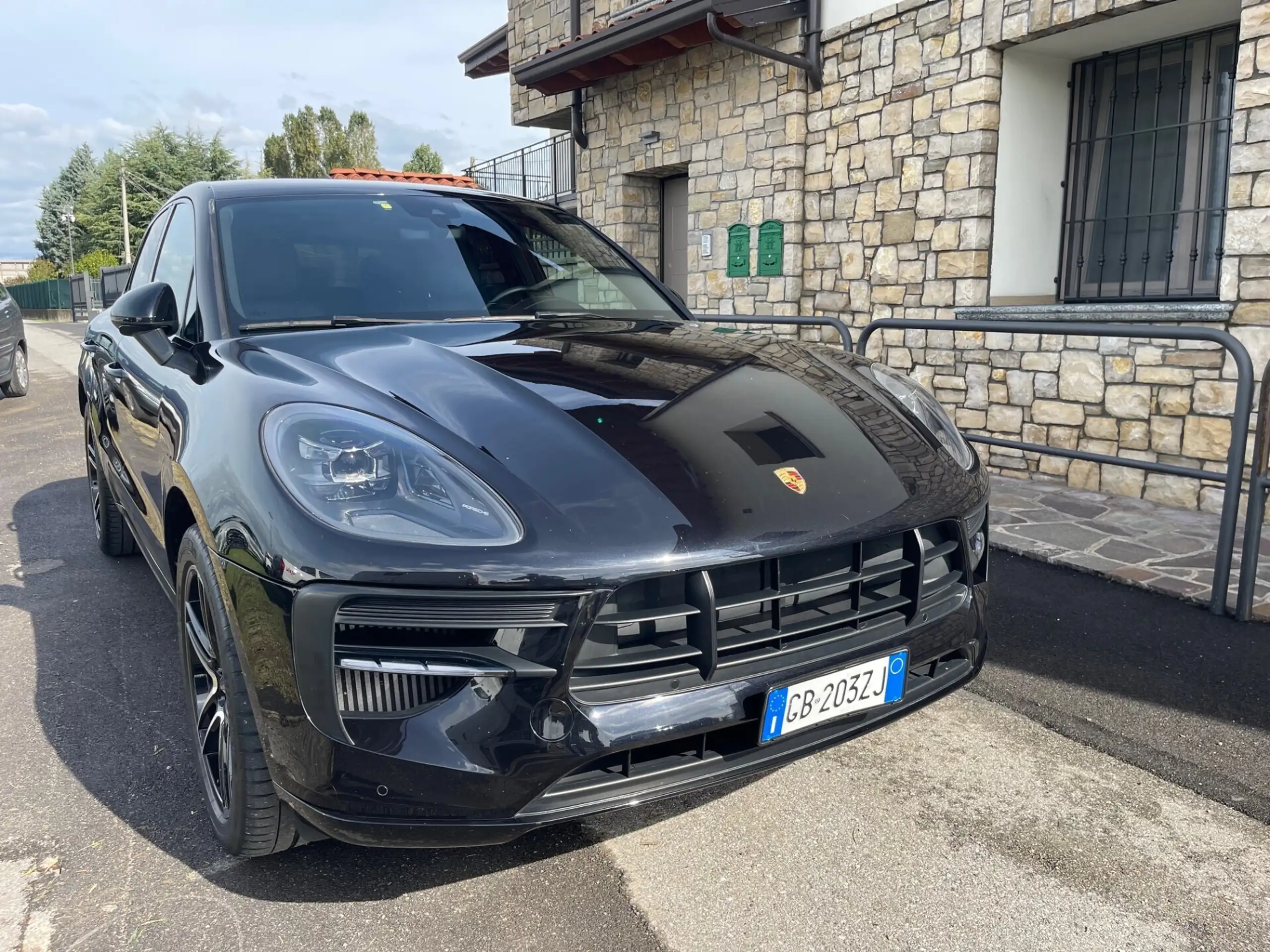 Porsche - Macan