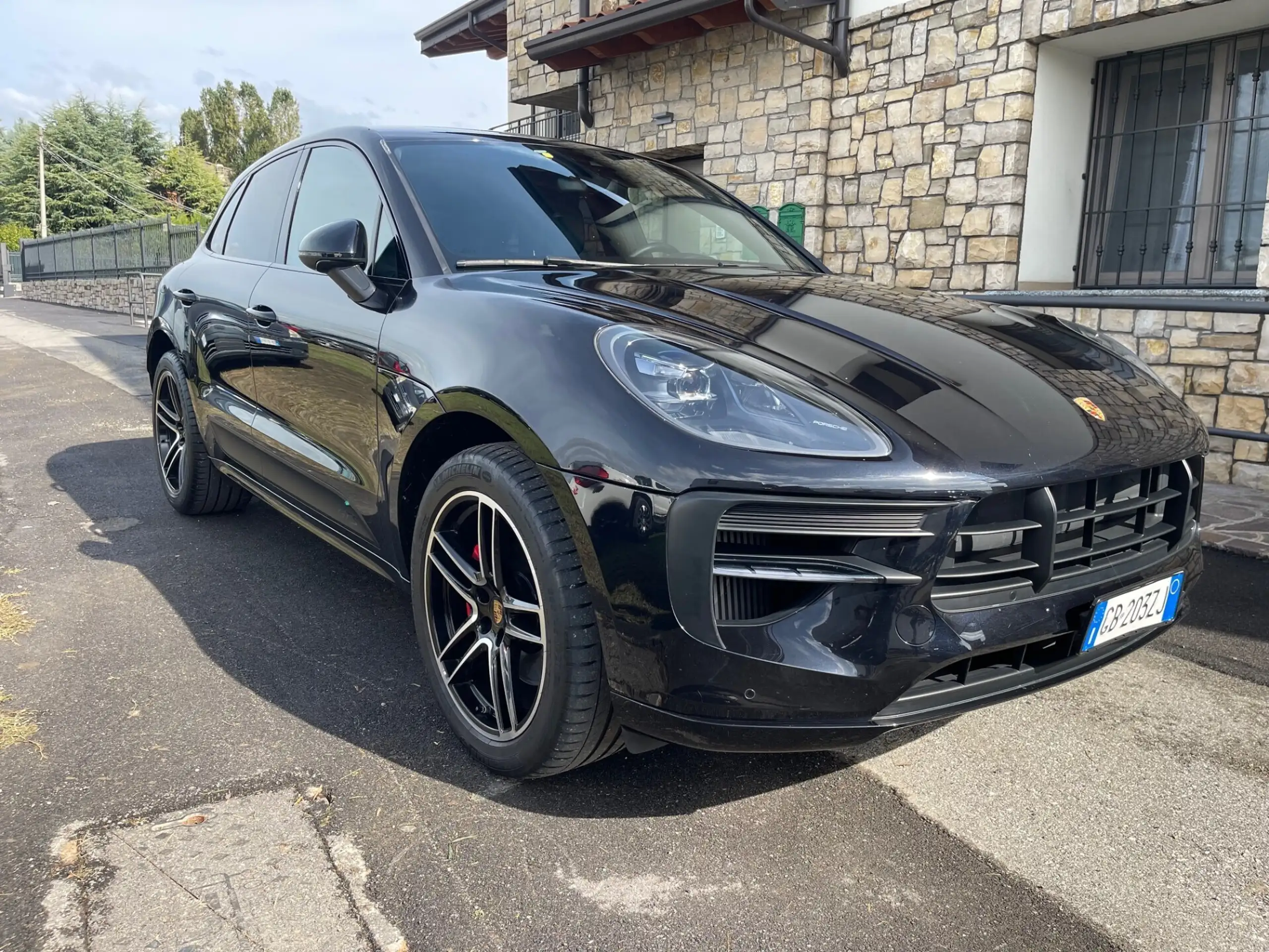 Porsche - Macan