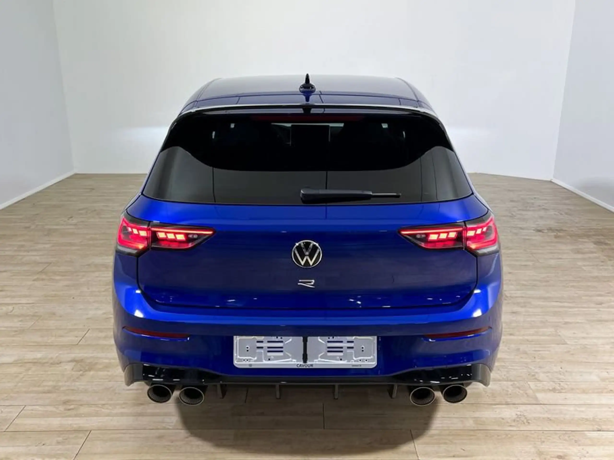 Volkswagen - Golf