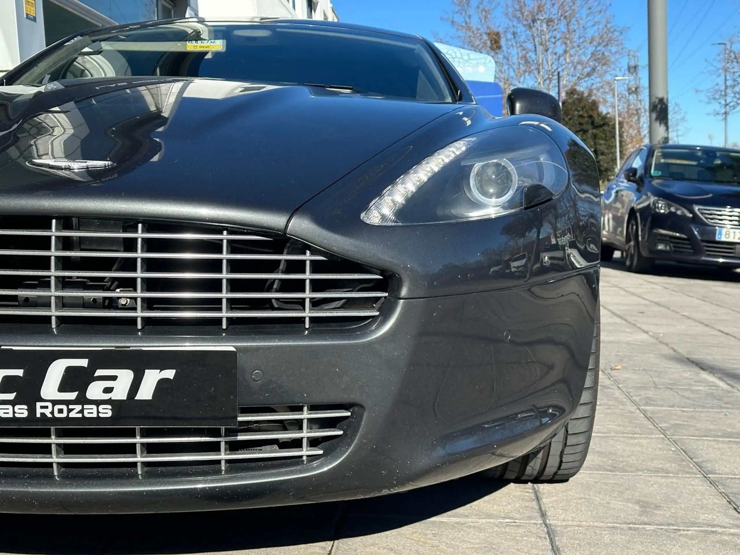 Aston Martin - Rapide