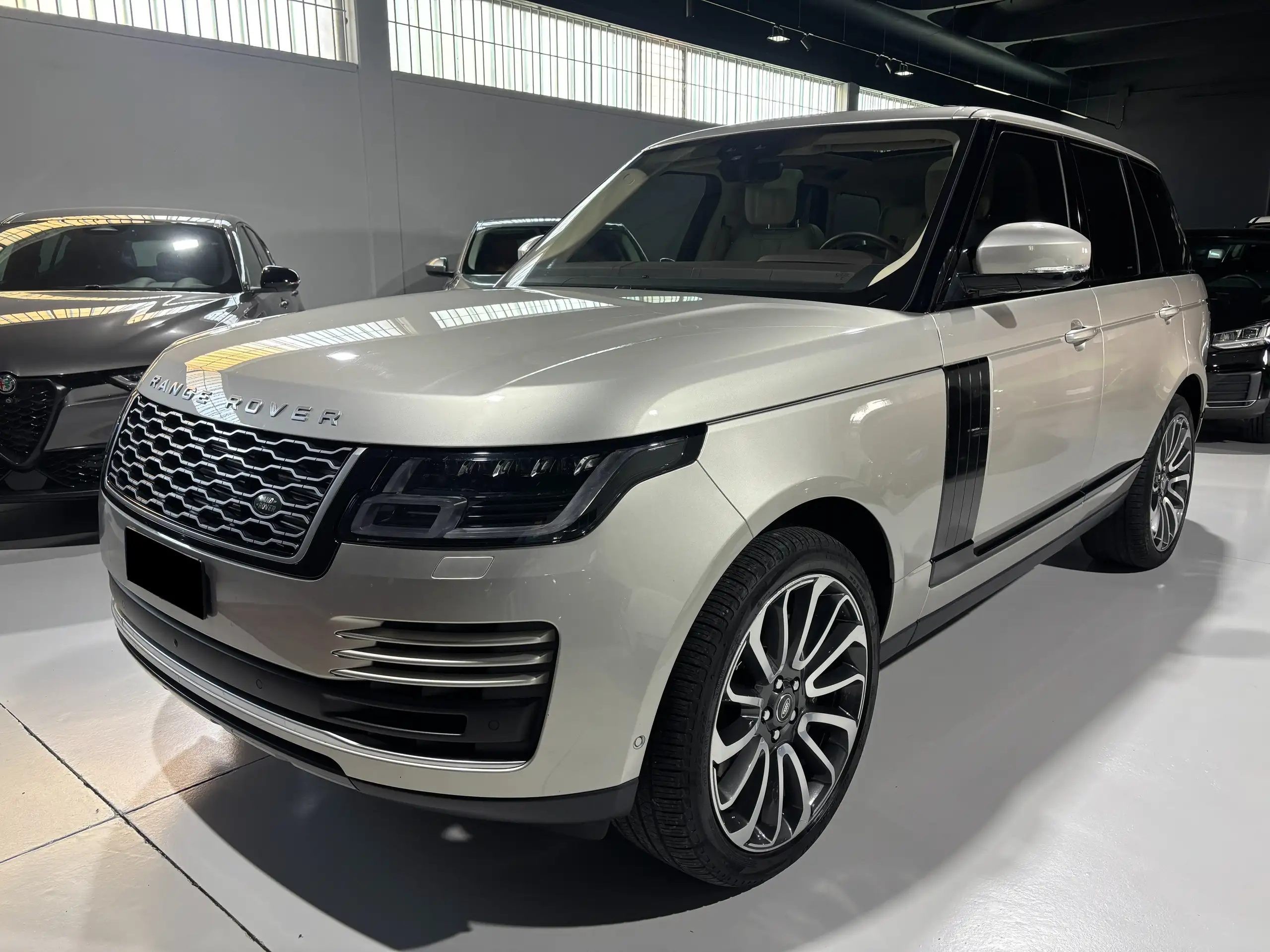 Land Rover Range Rover 2019