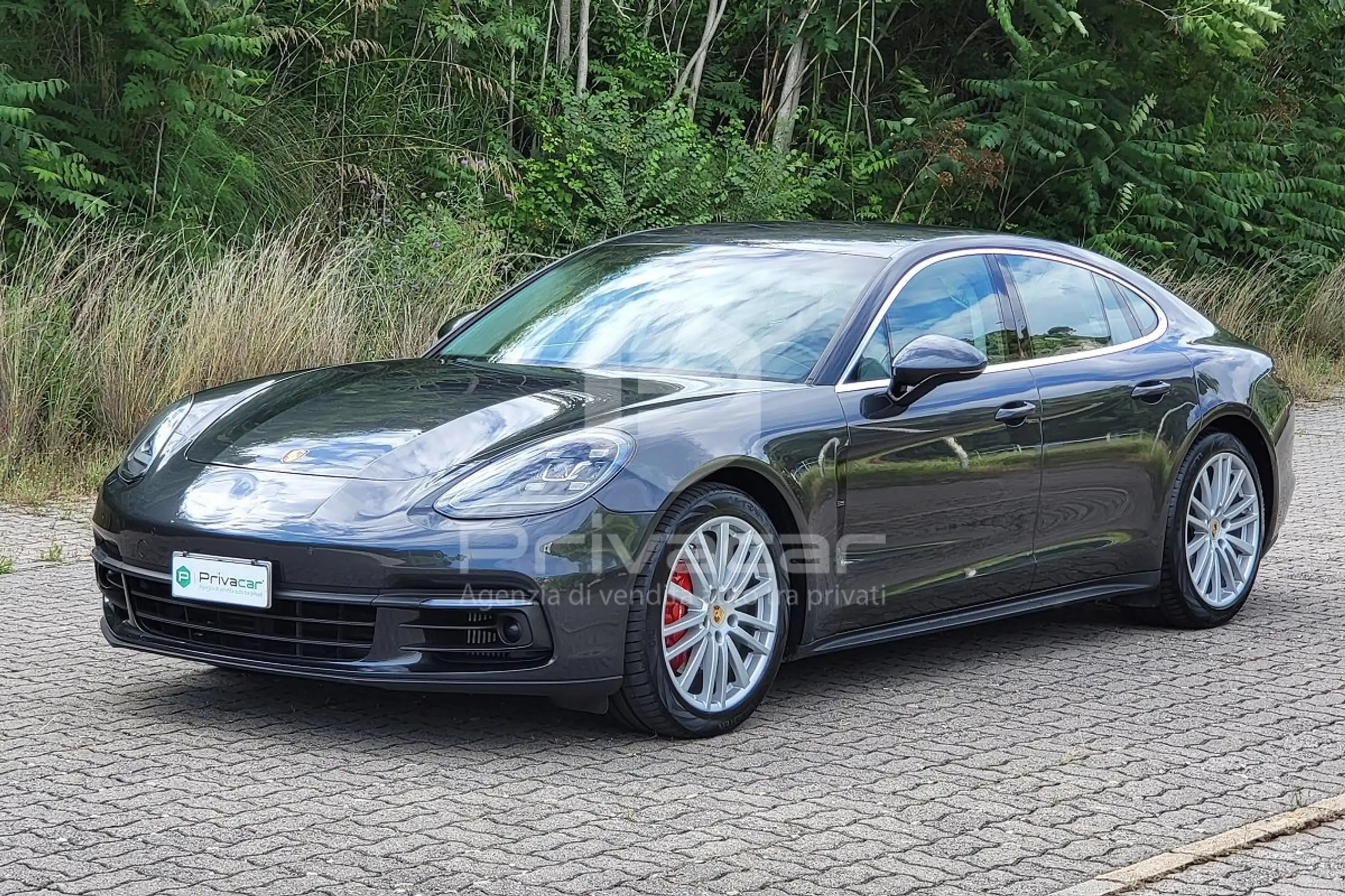 Porsche - Panamera