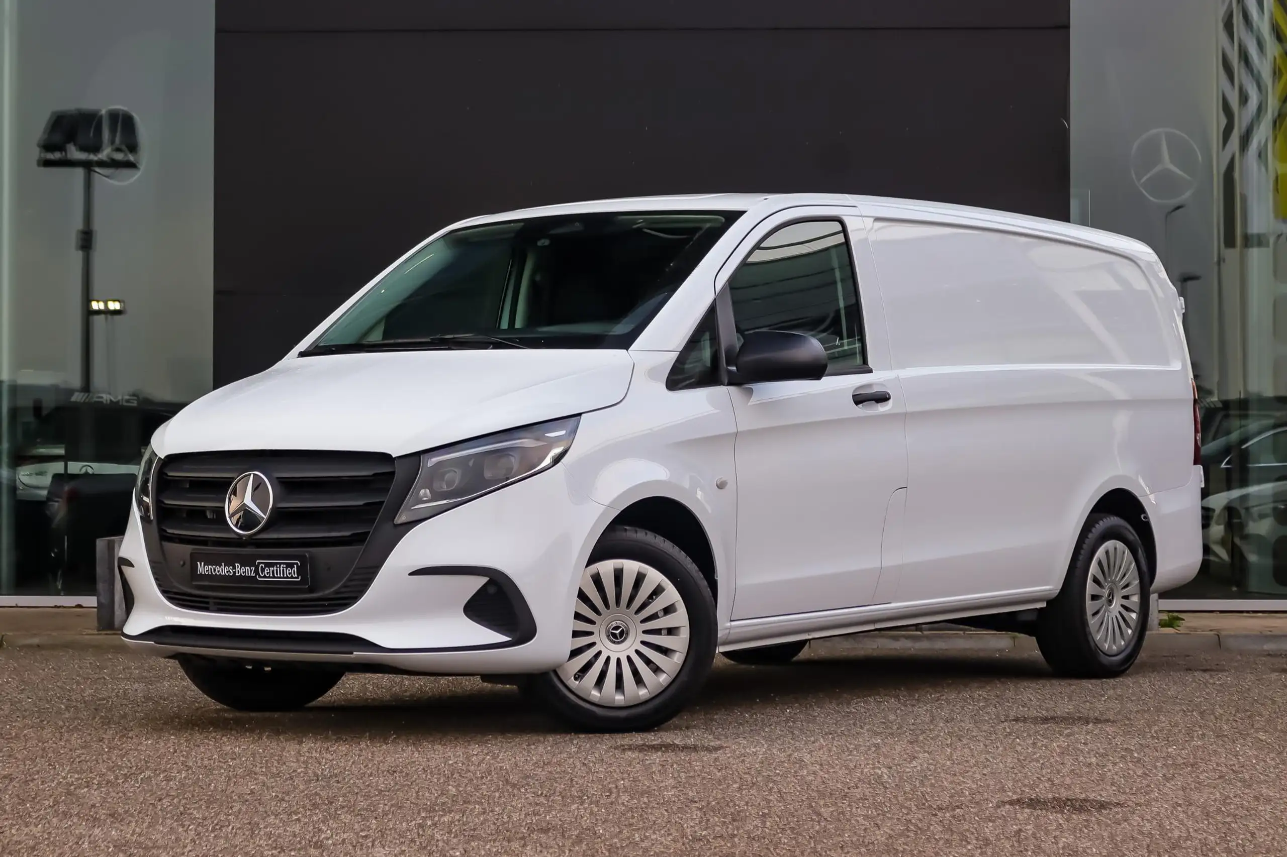 Mercedes-Benz - Vito