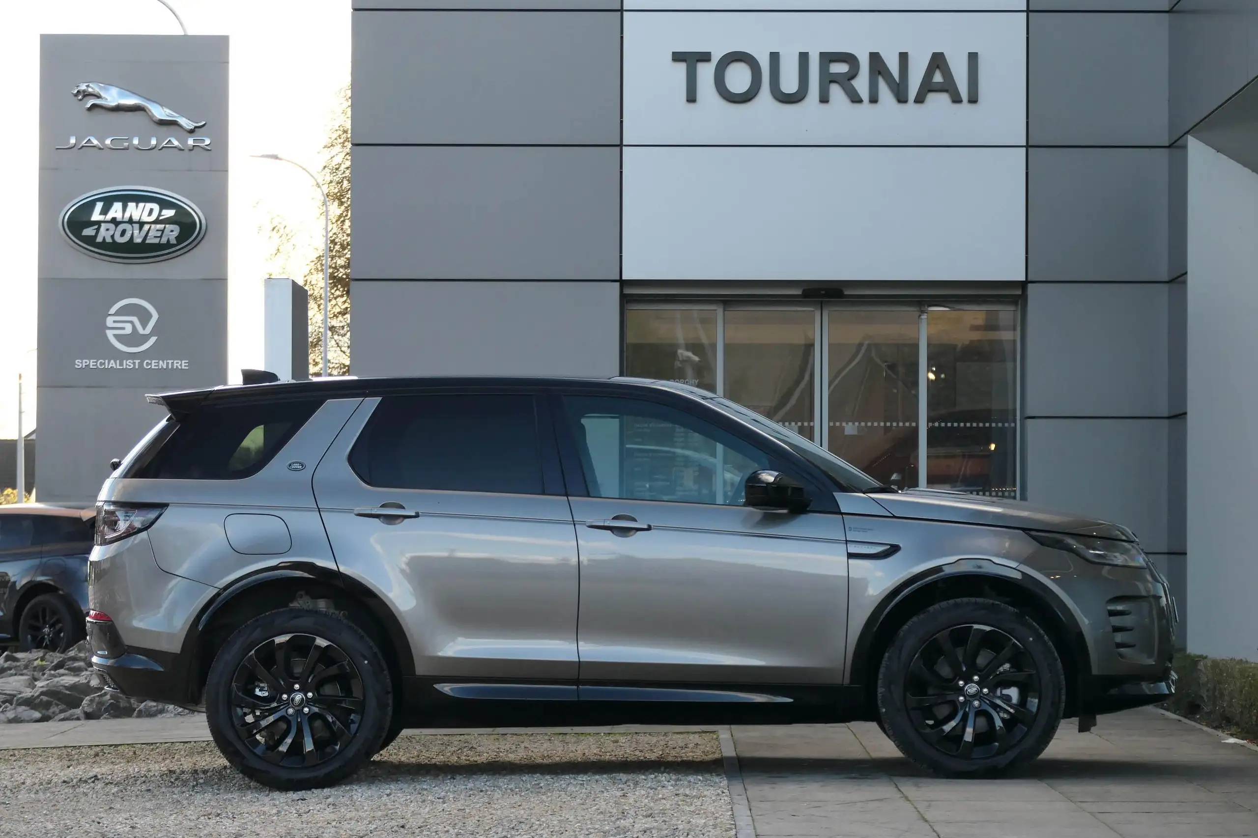 Land Rover - Discovery Sport