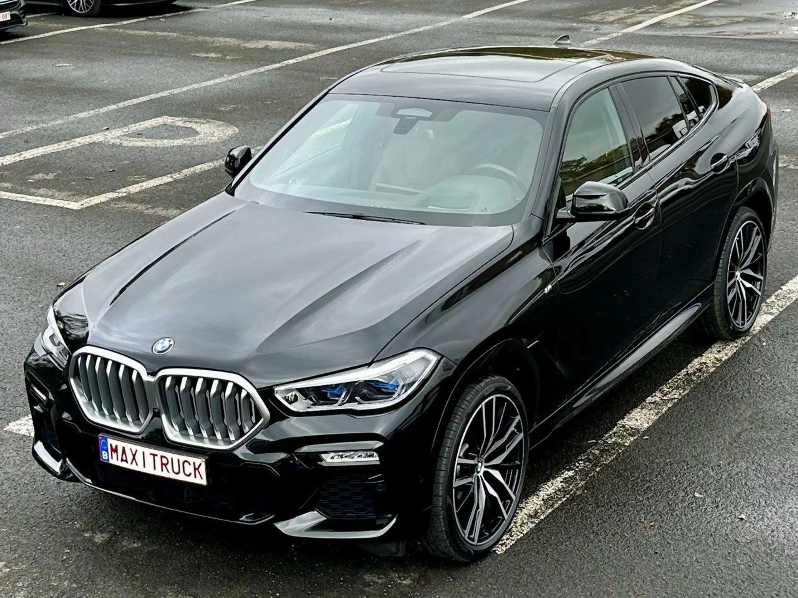 BMW - X6