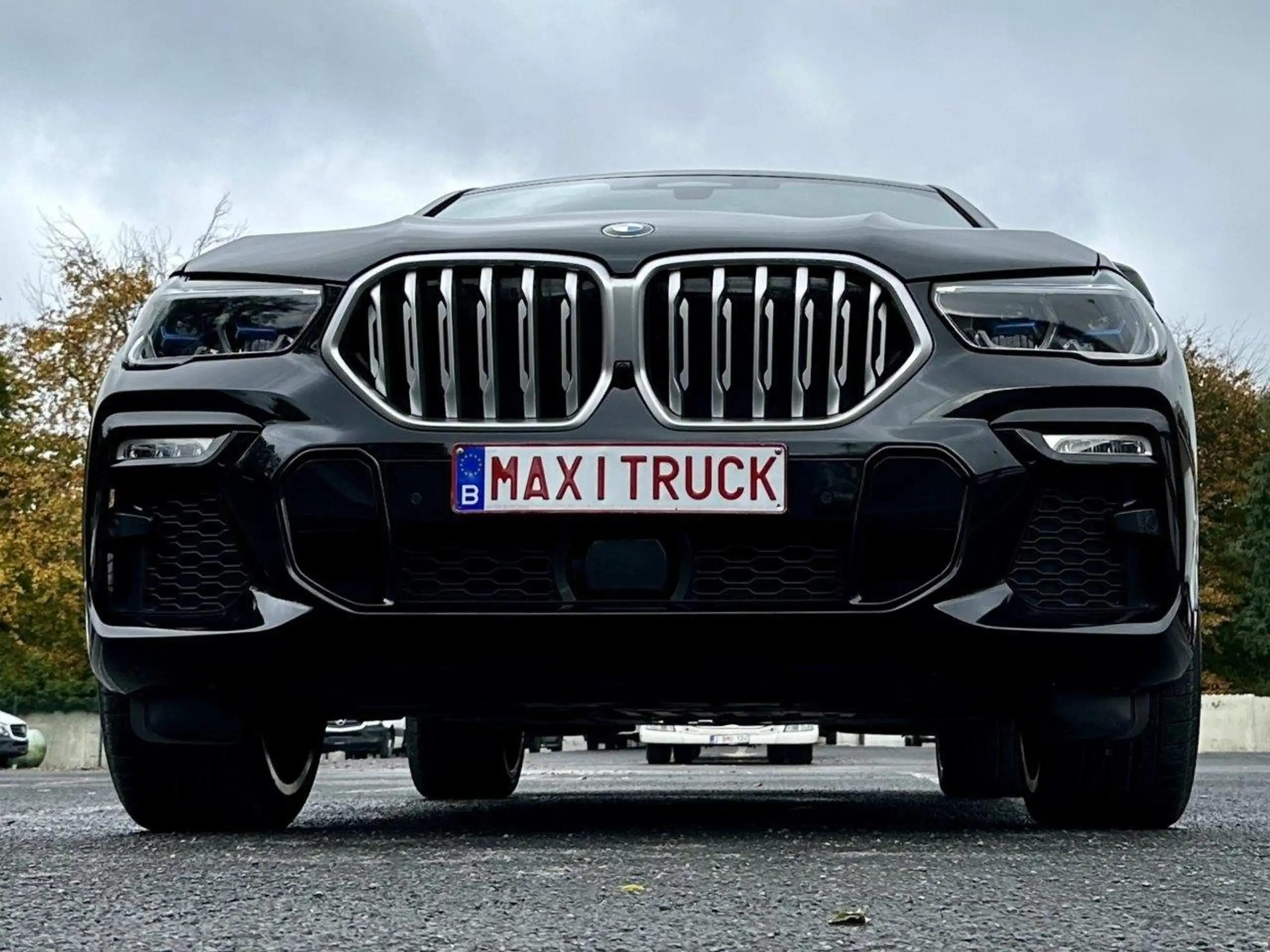 BMW - X6