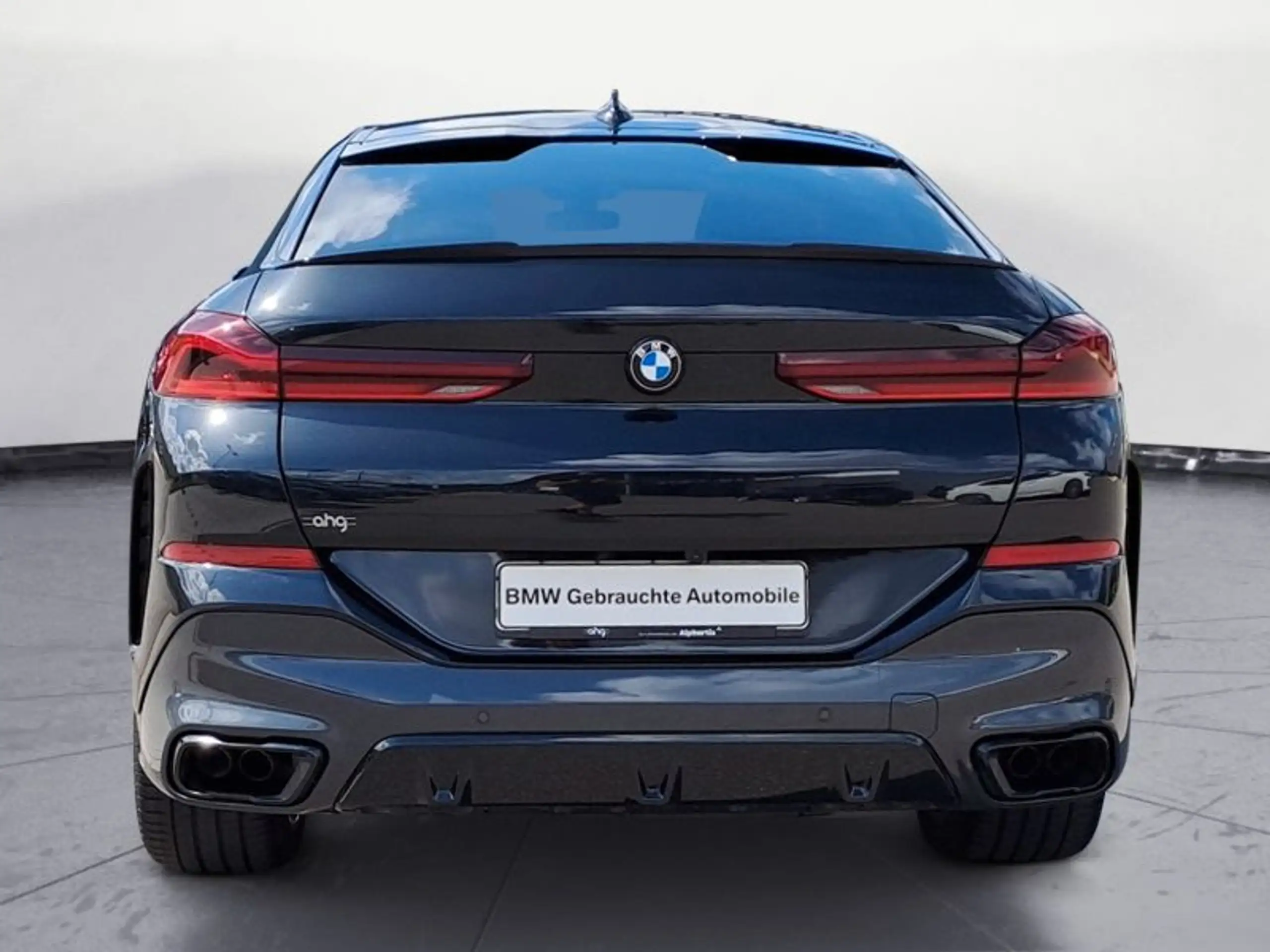 BMW - X6 M