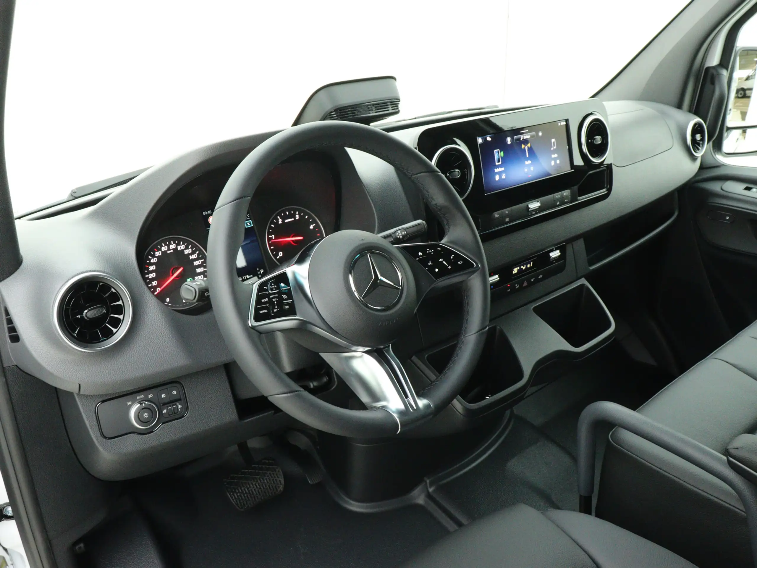 Mercedes-Benz - Sprinter