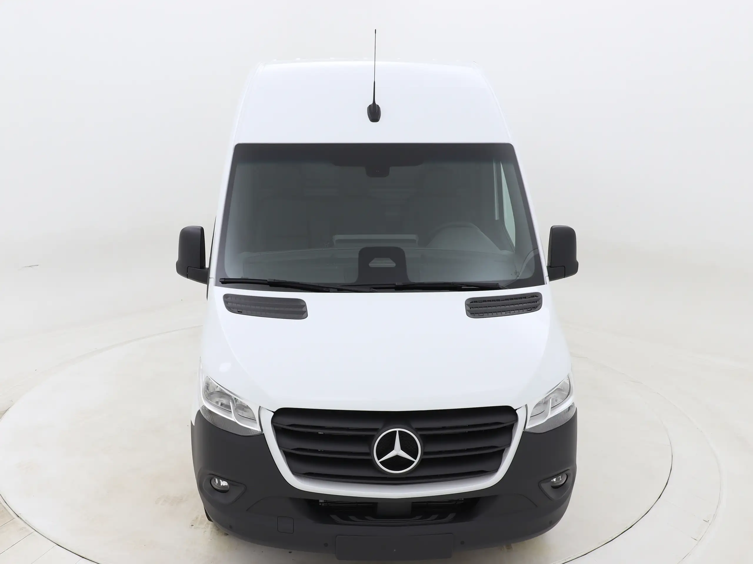 Mercedes-Benz - Sprinter