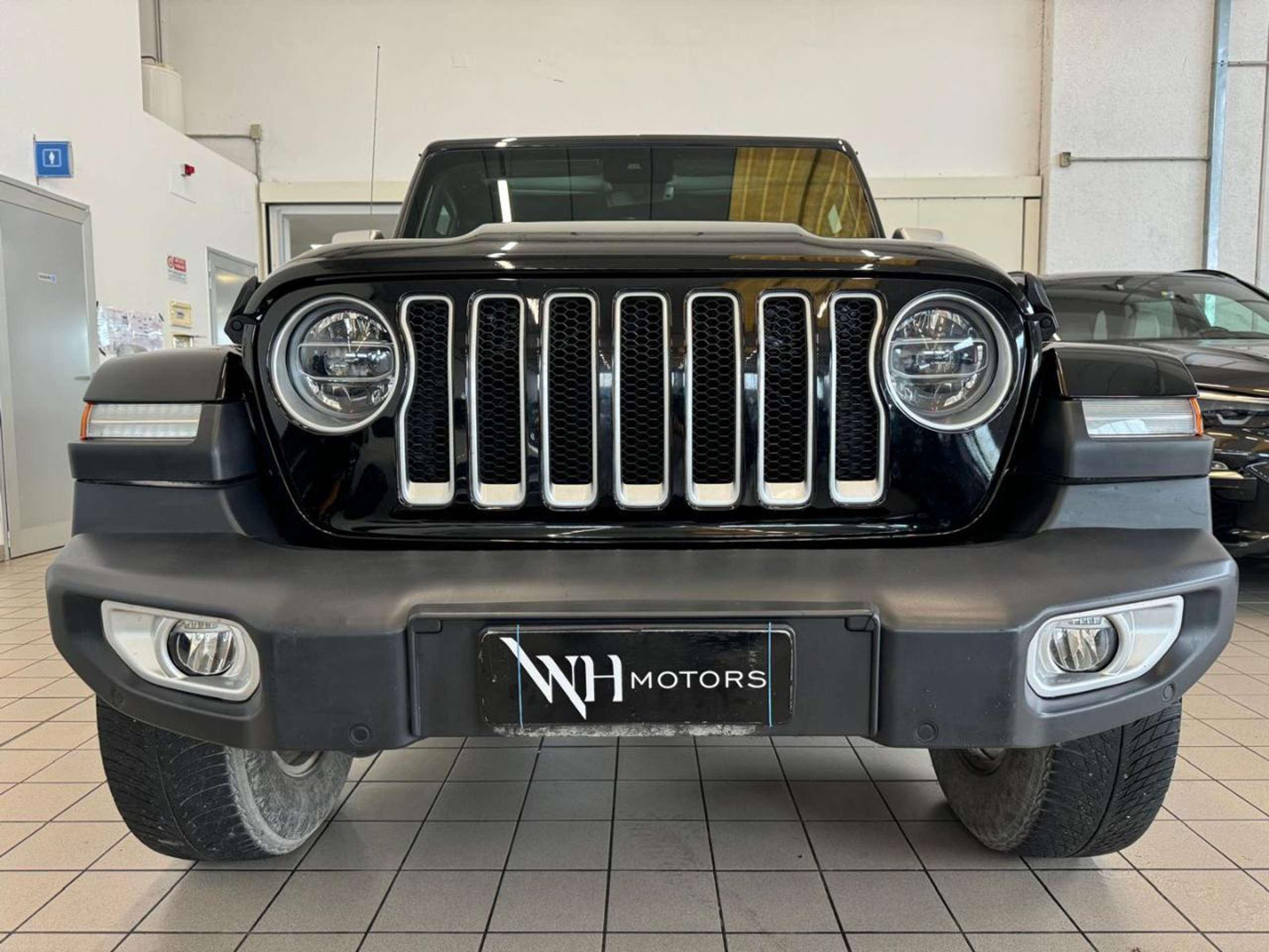 Jeep - Wrangler