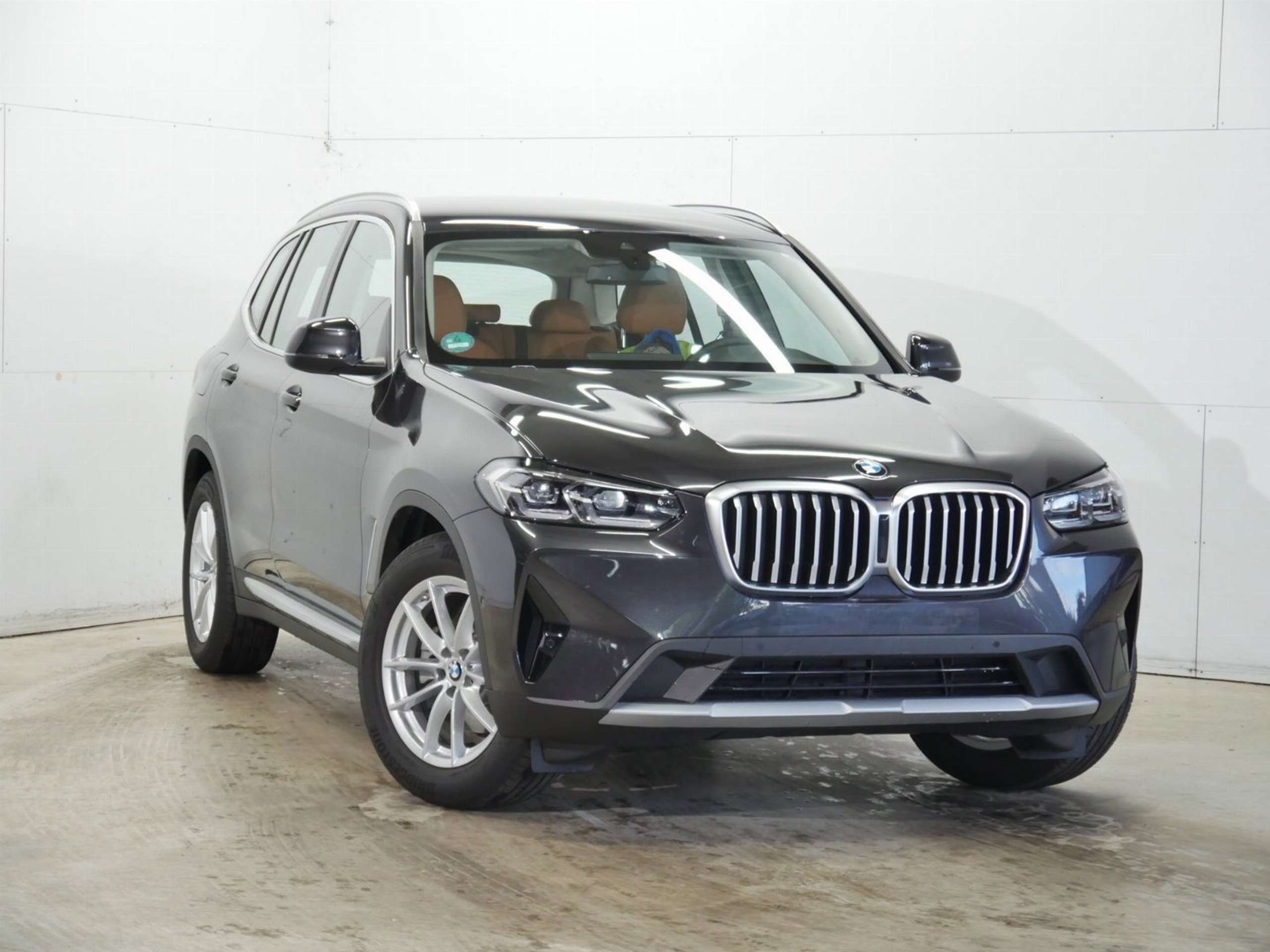 BMW - X3