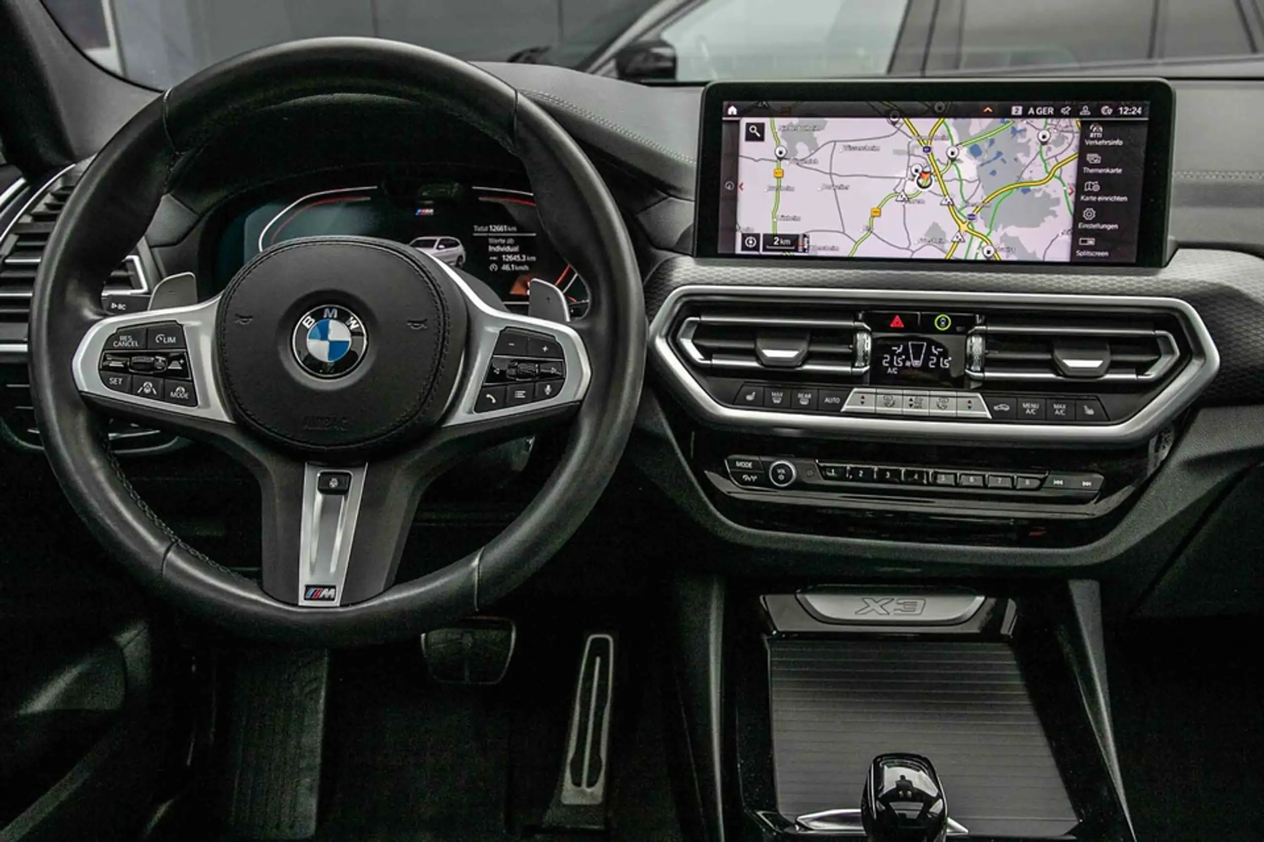 BMW - X3