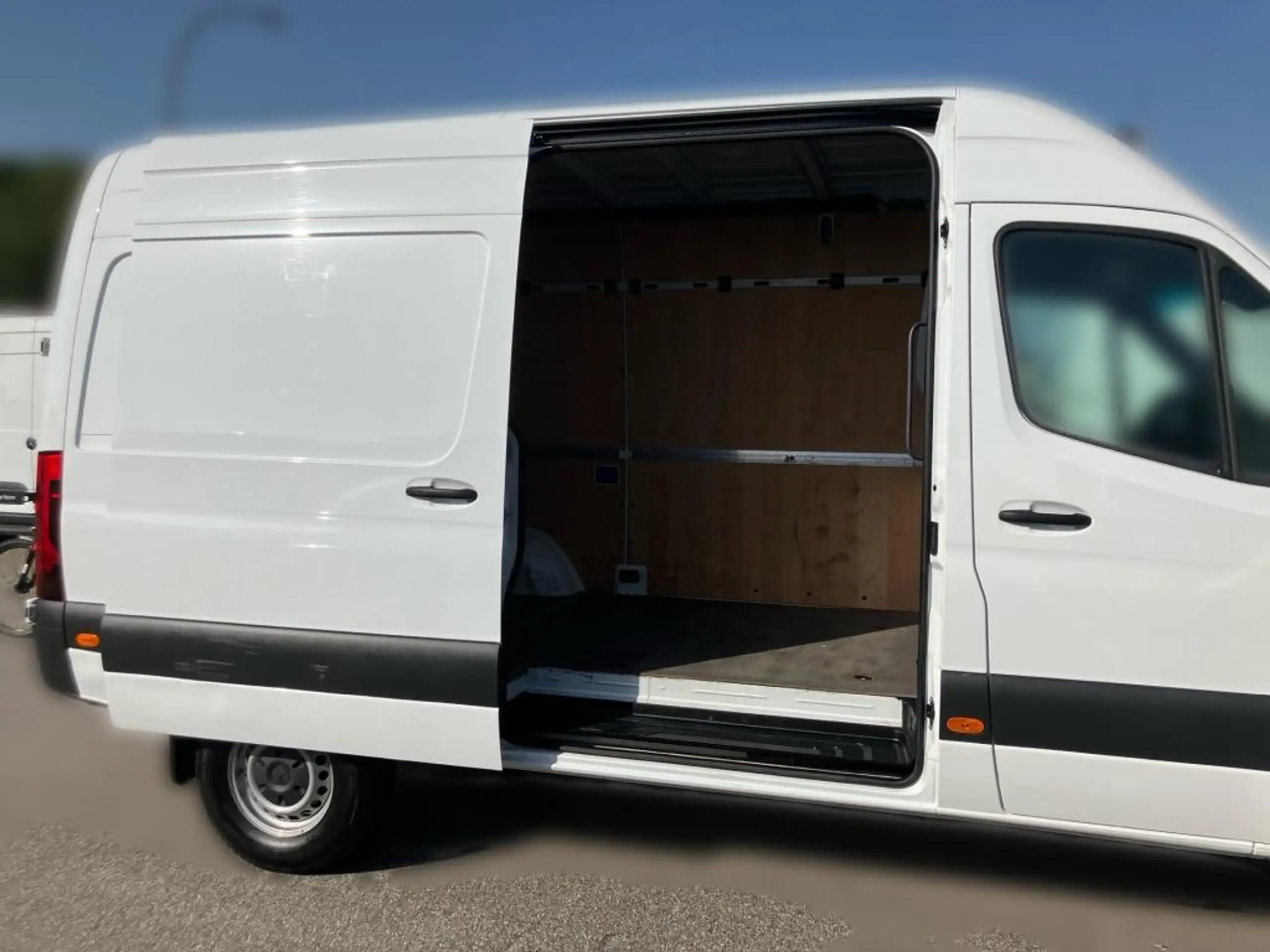 Mercedes-Benz - Sprinter