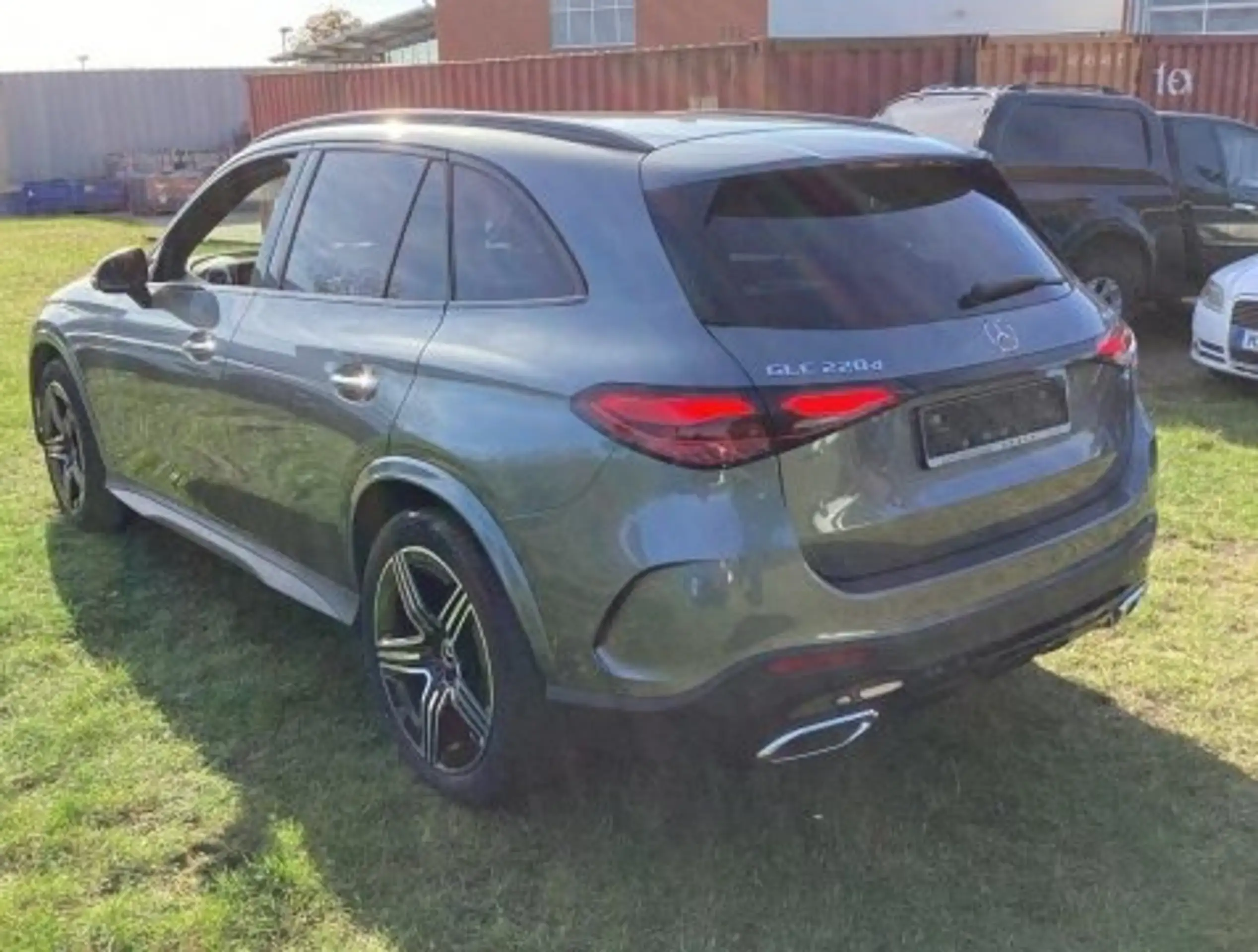 Mercedes-Benz - GLC 220