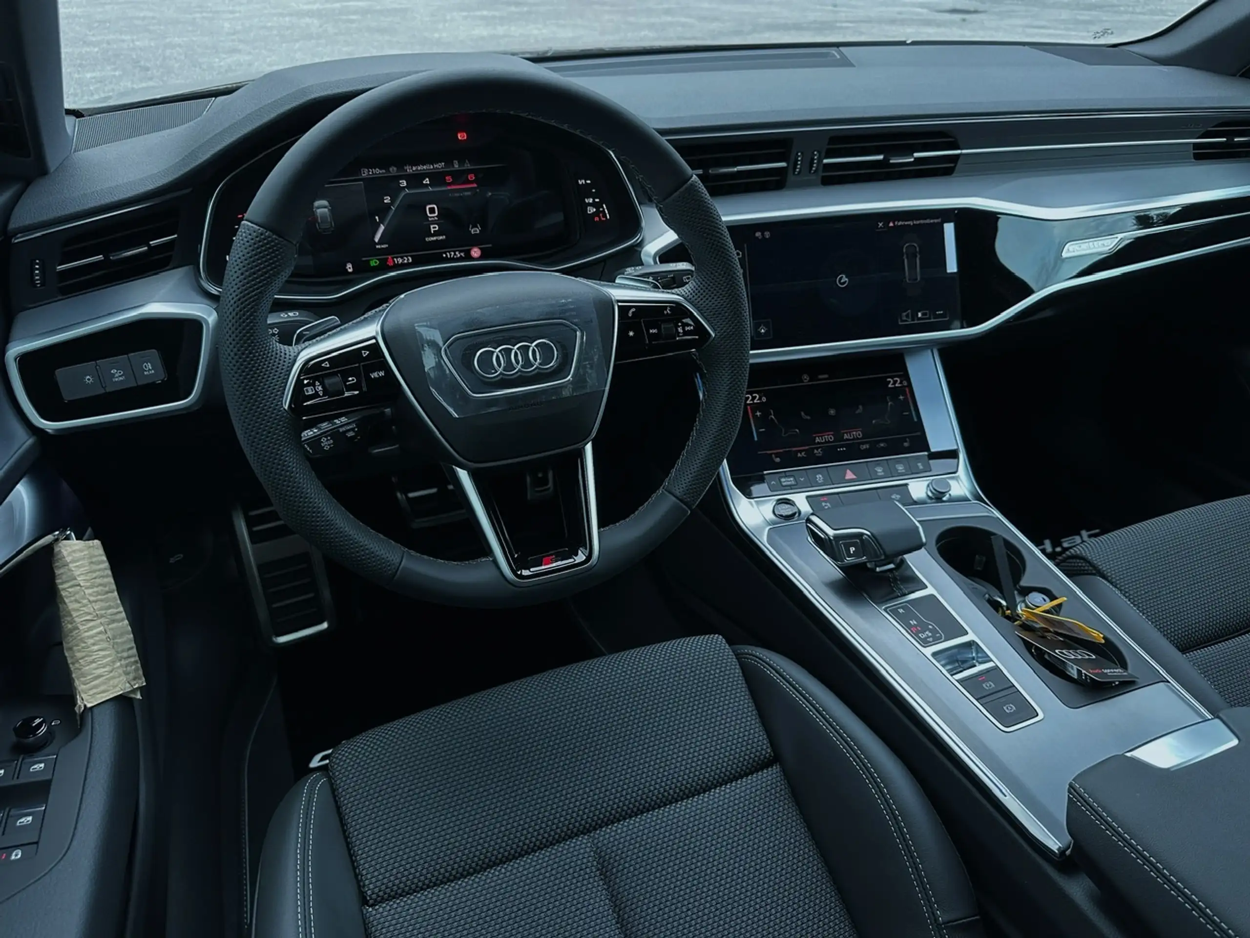 Audi - A6