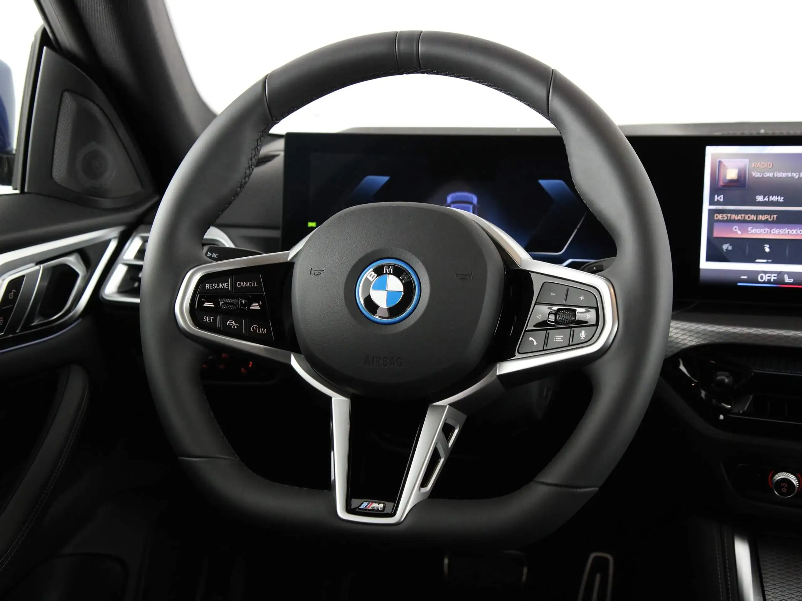 BMW - i4