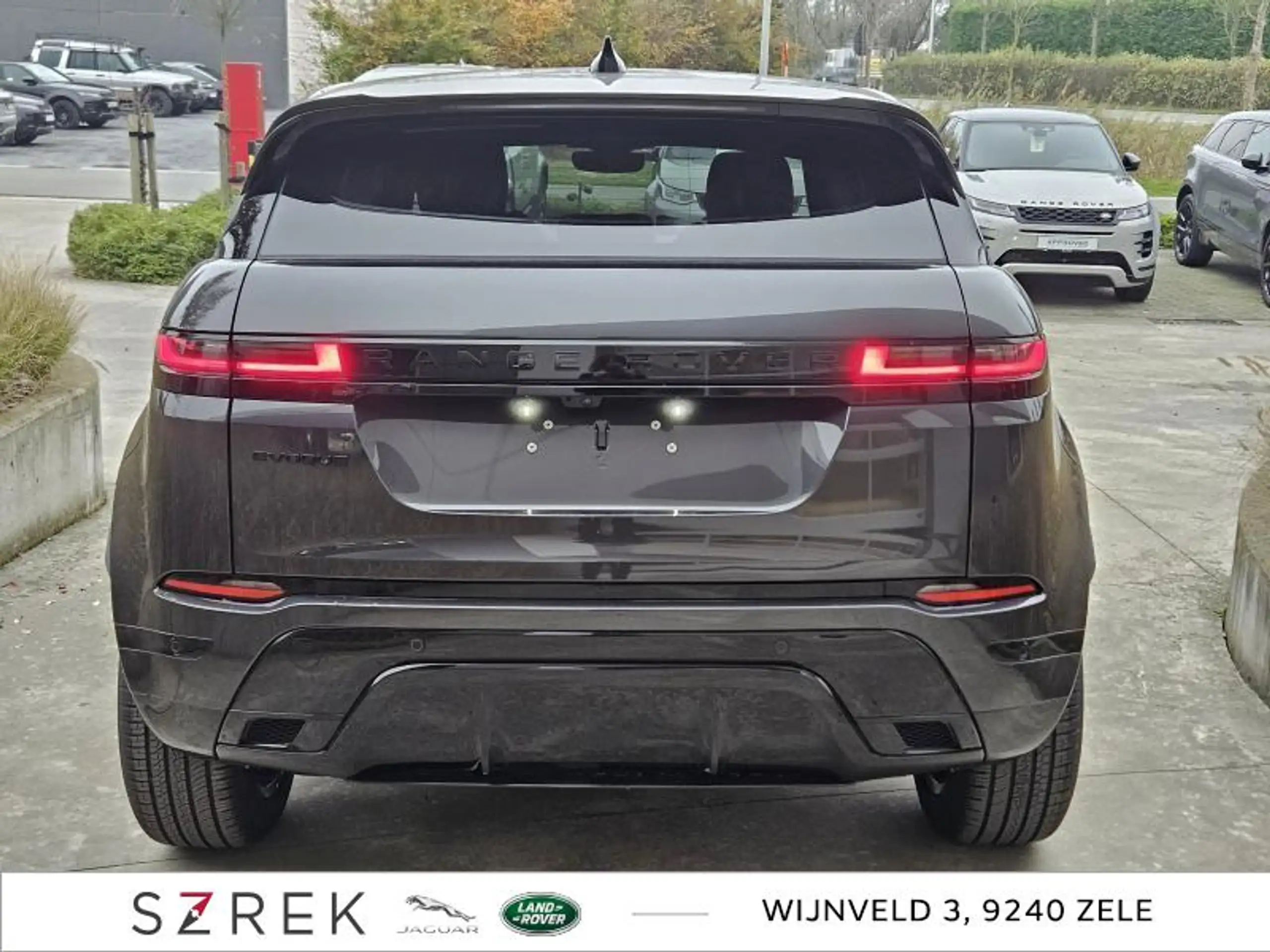 Land Rover - Range Rover Evoque