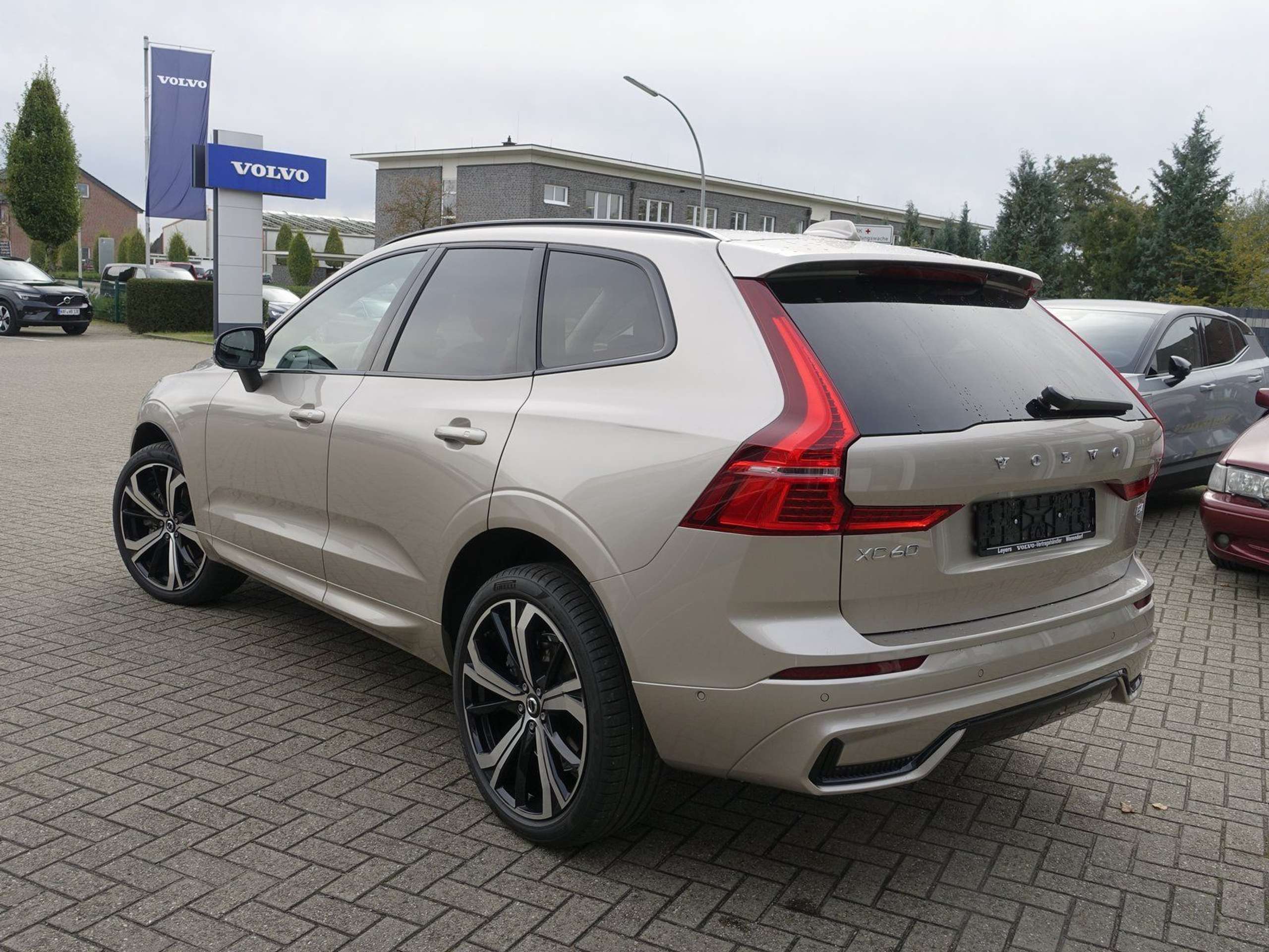 Volvo - XC60