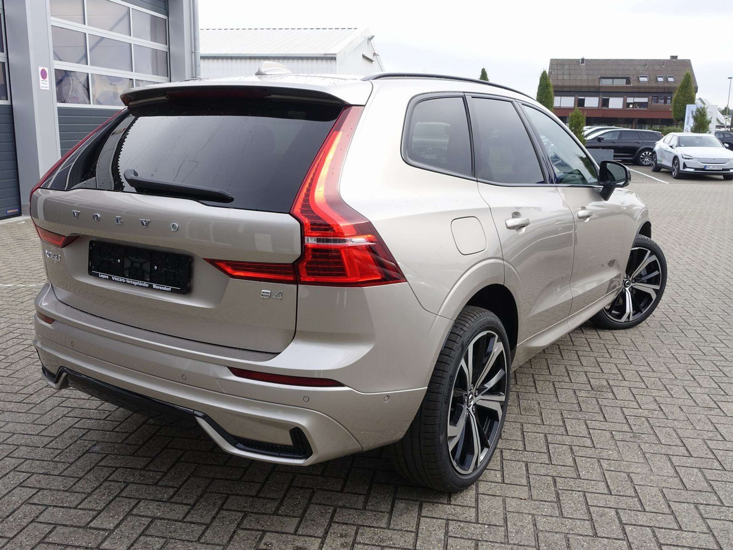 Volvo - XC60