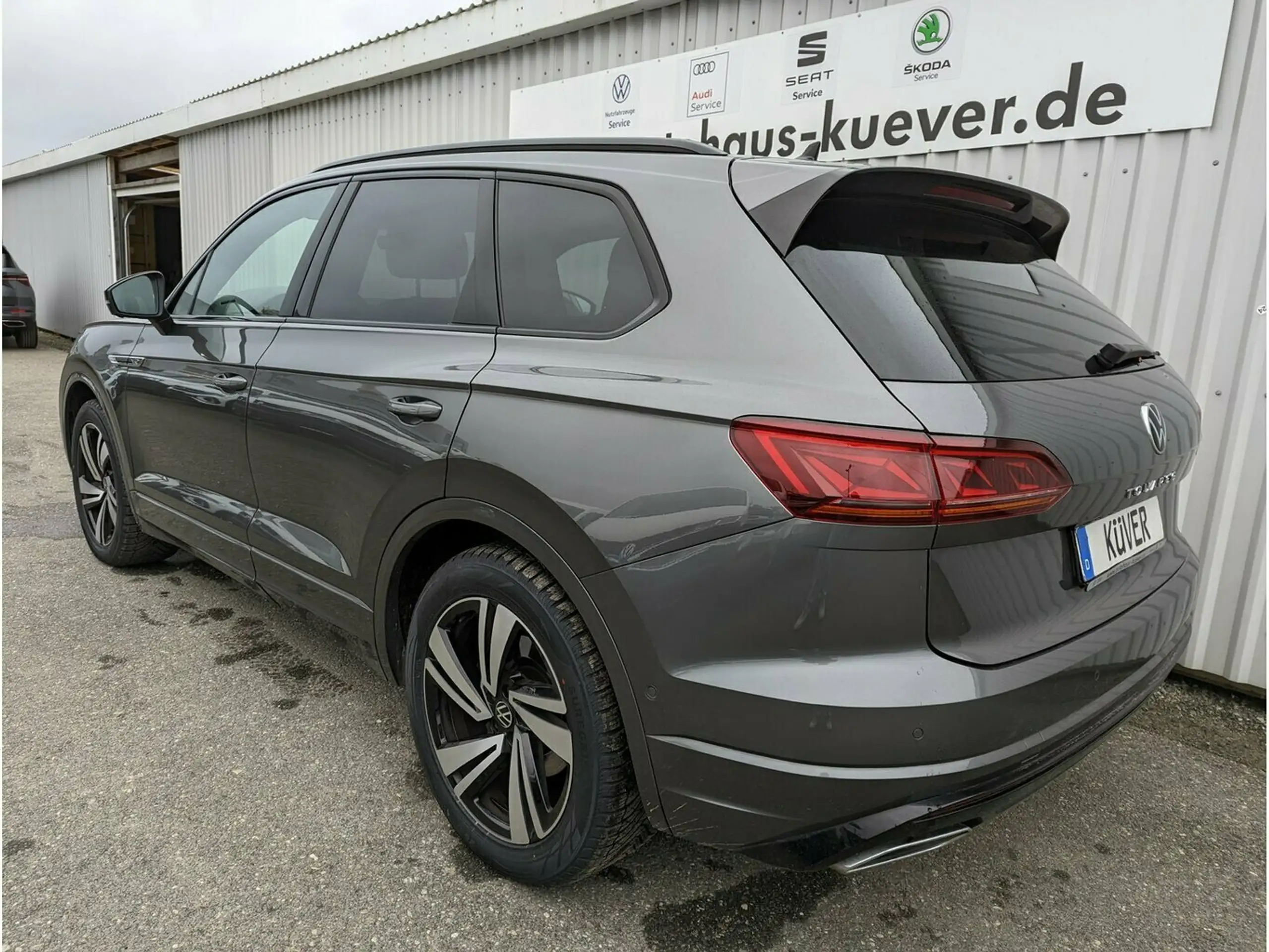 Volkswagen - Touareg