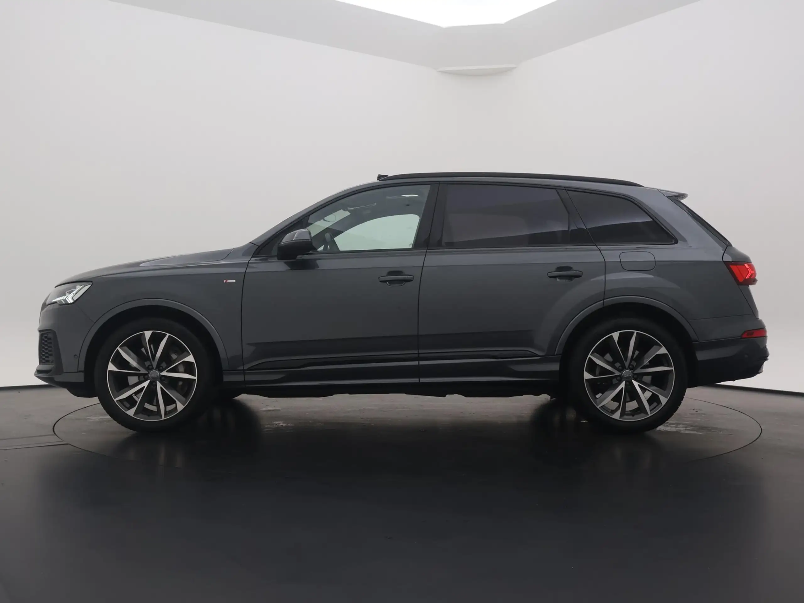 Audi - Q7