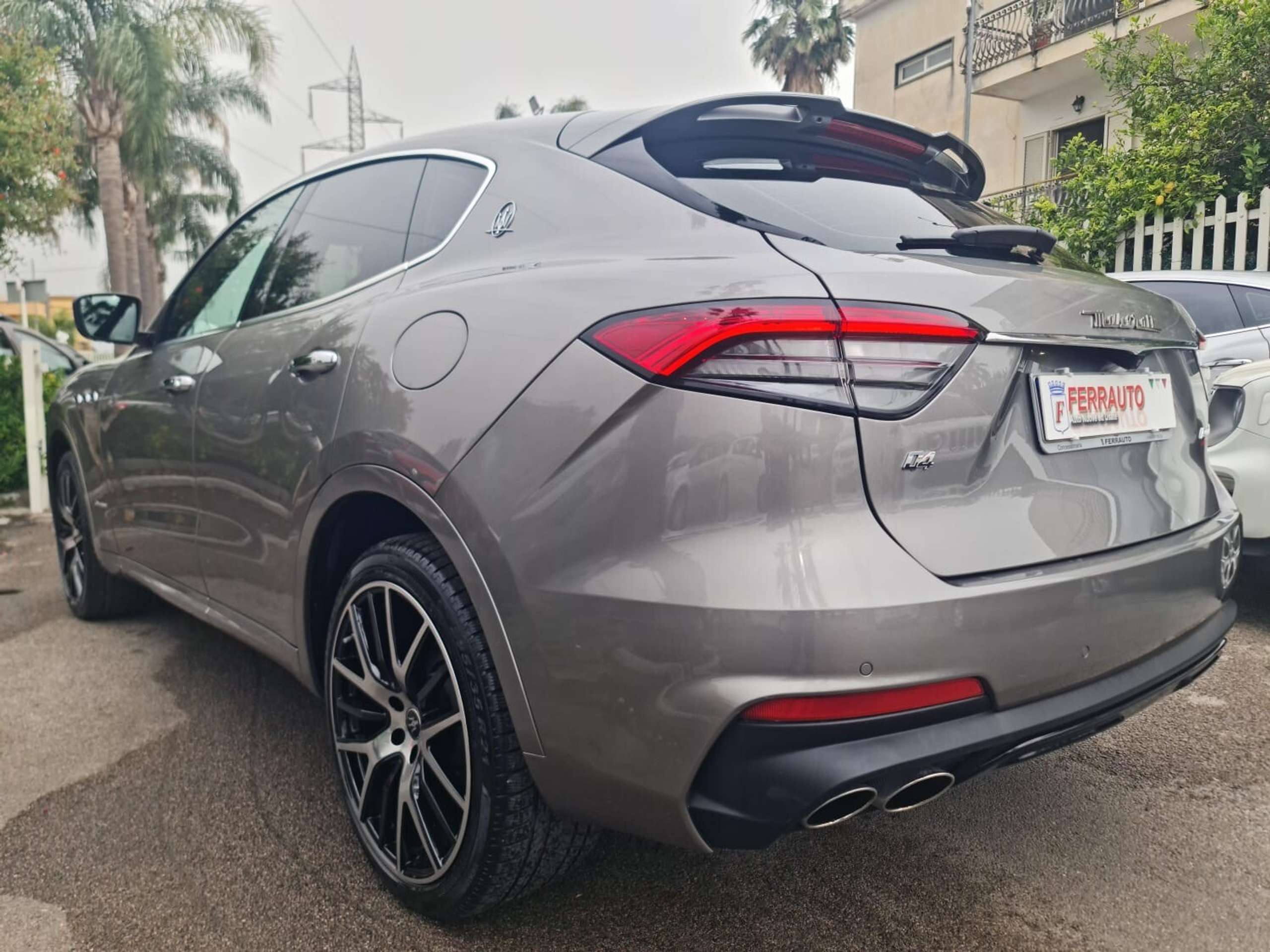 Maserati - Levante