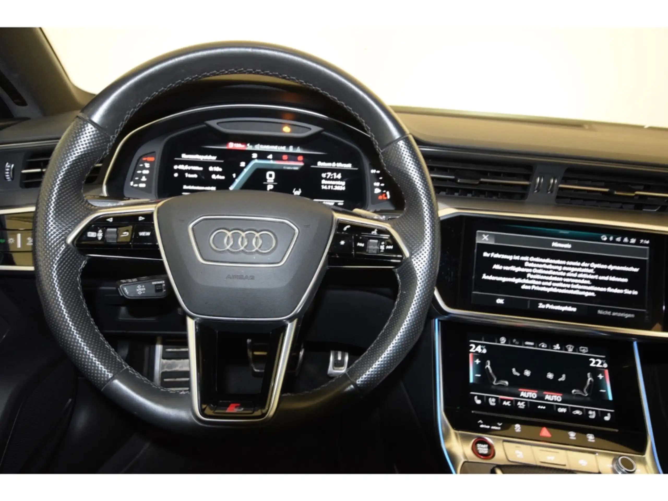 Audi - S7