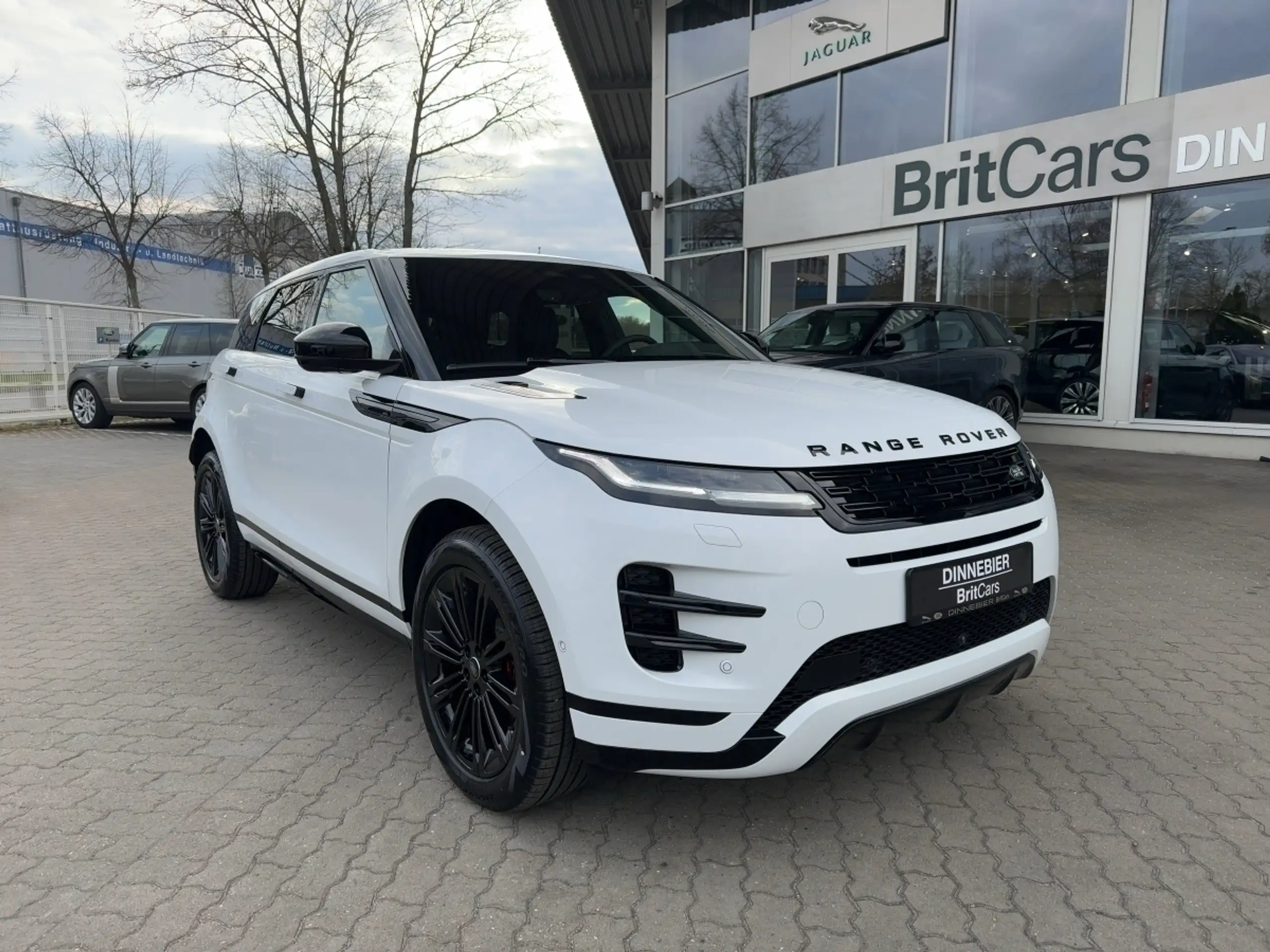 Land Rover - Range Rover Evoque