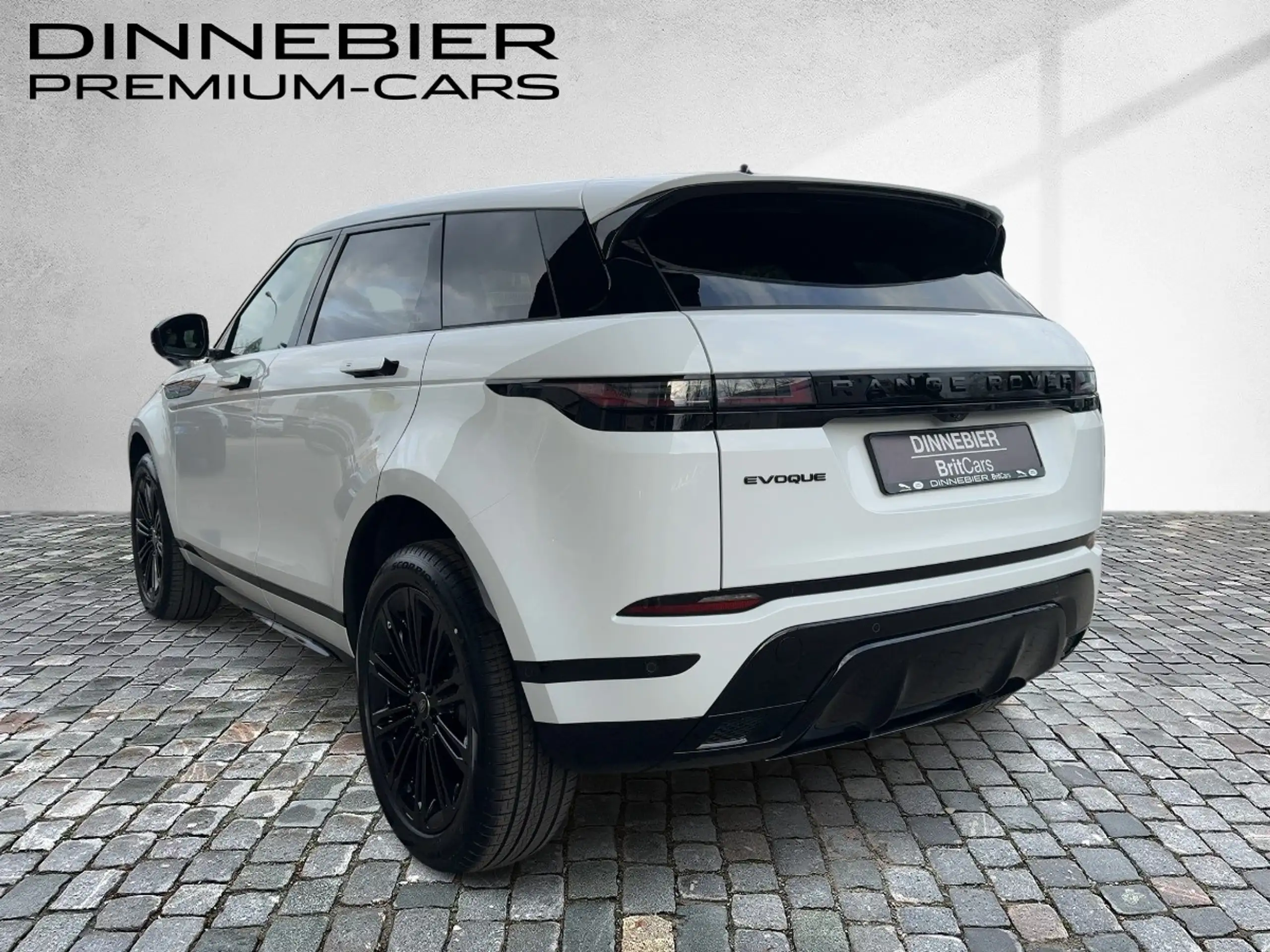 Land Rover - Range Rover Evoque