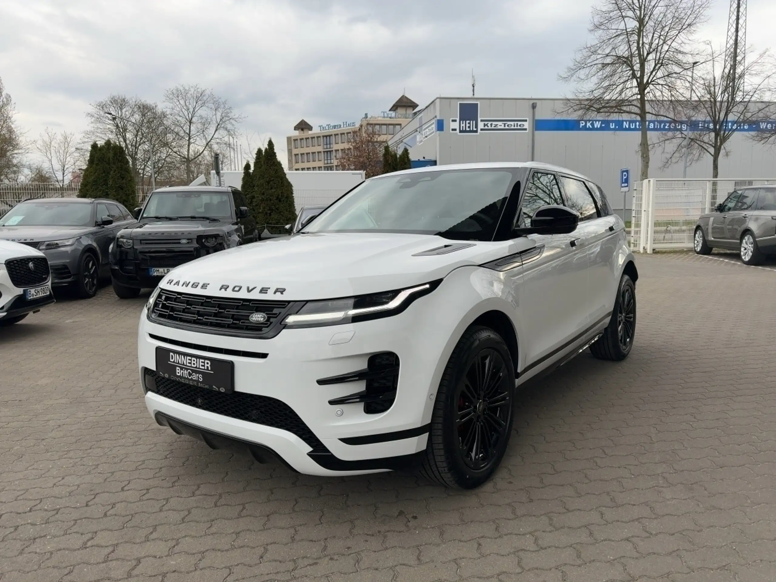 Land Rover - Range Rover Evoque