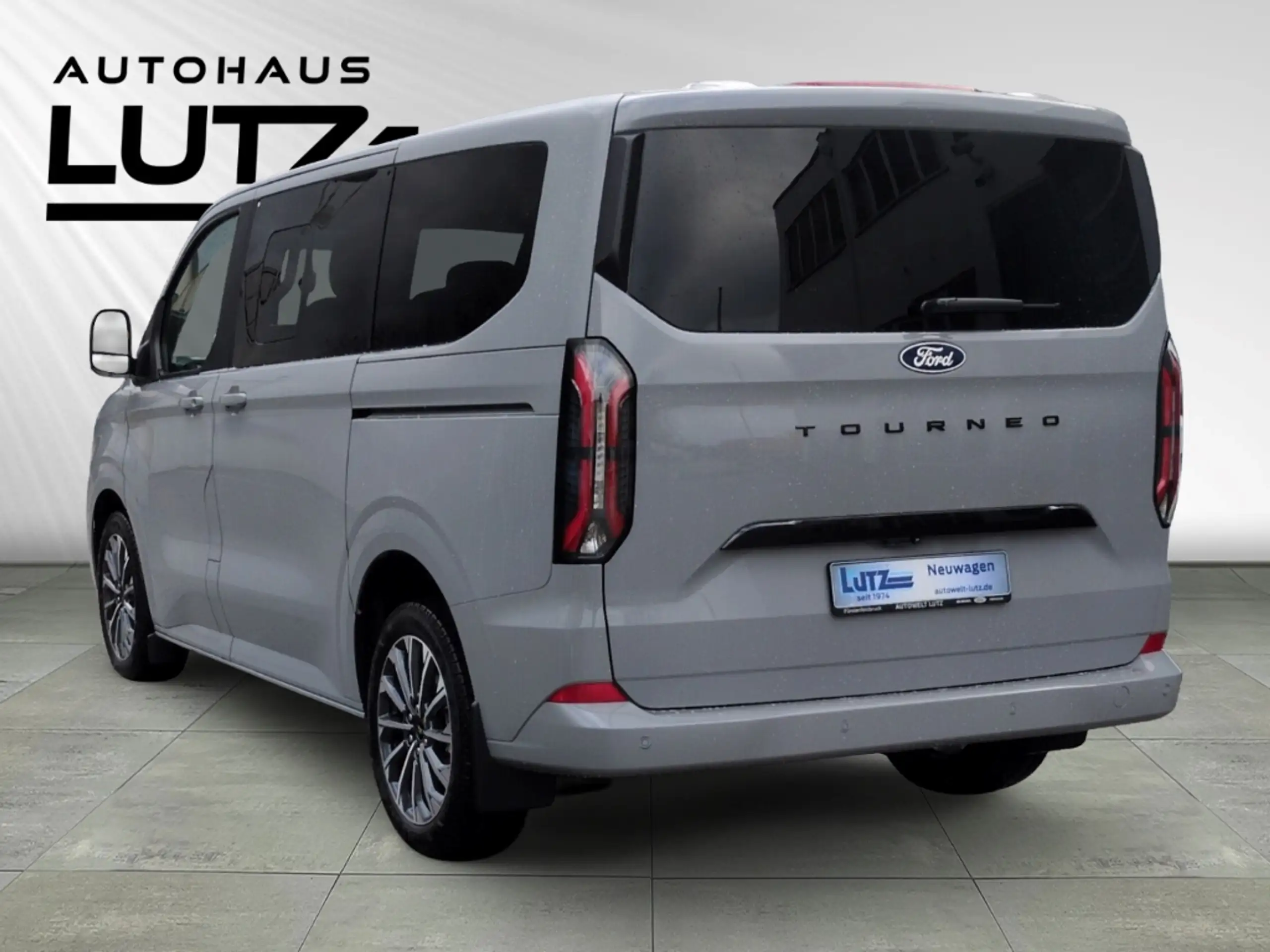 Ford - Tourneo Custom