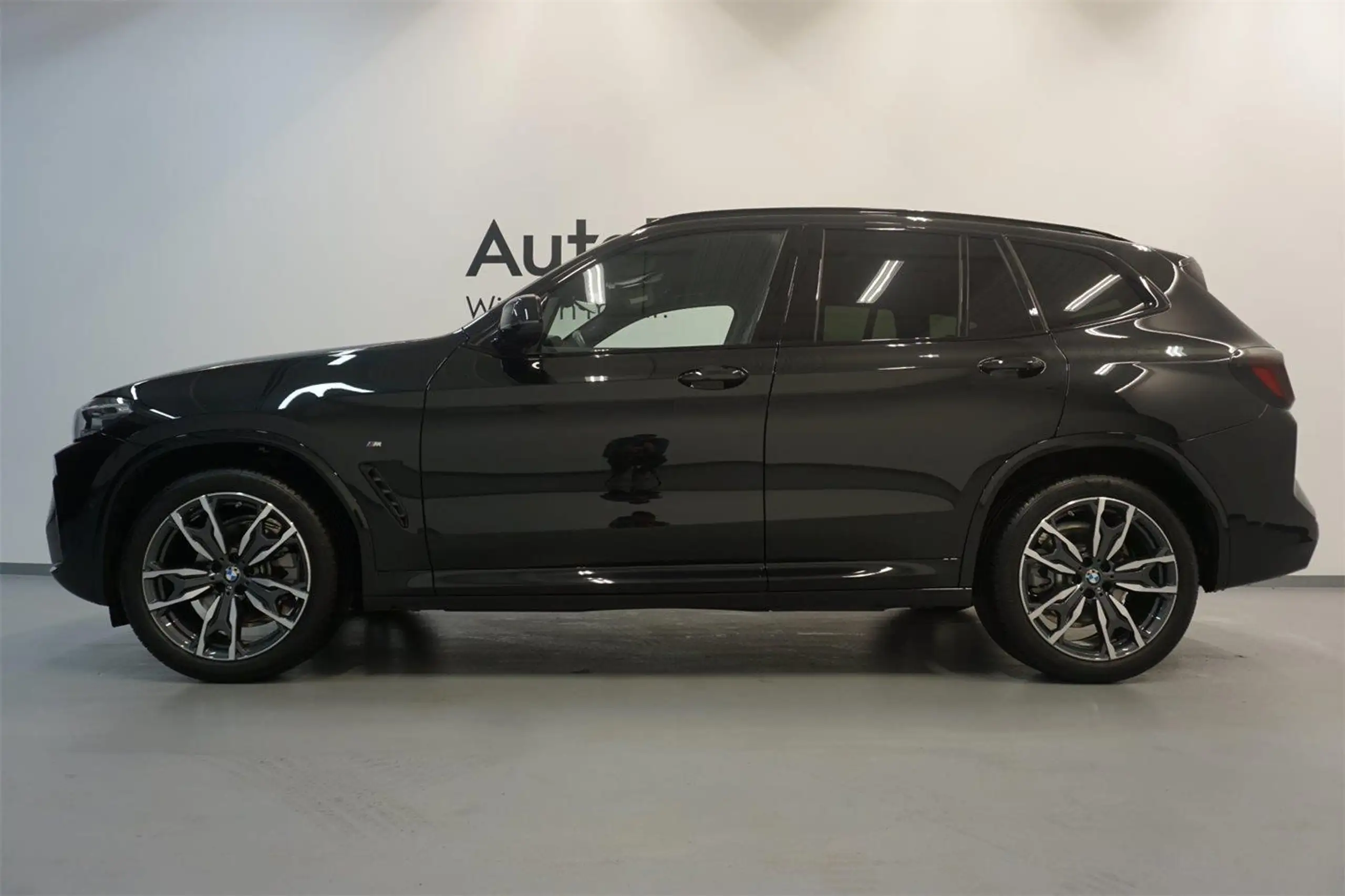 BMW - X3