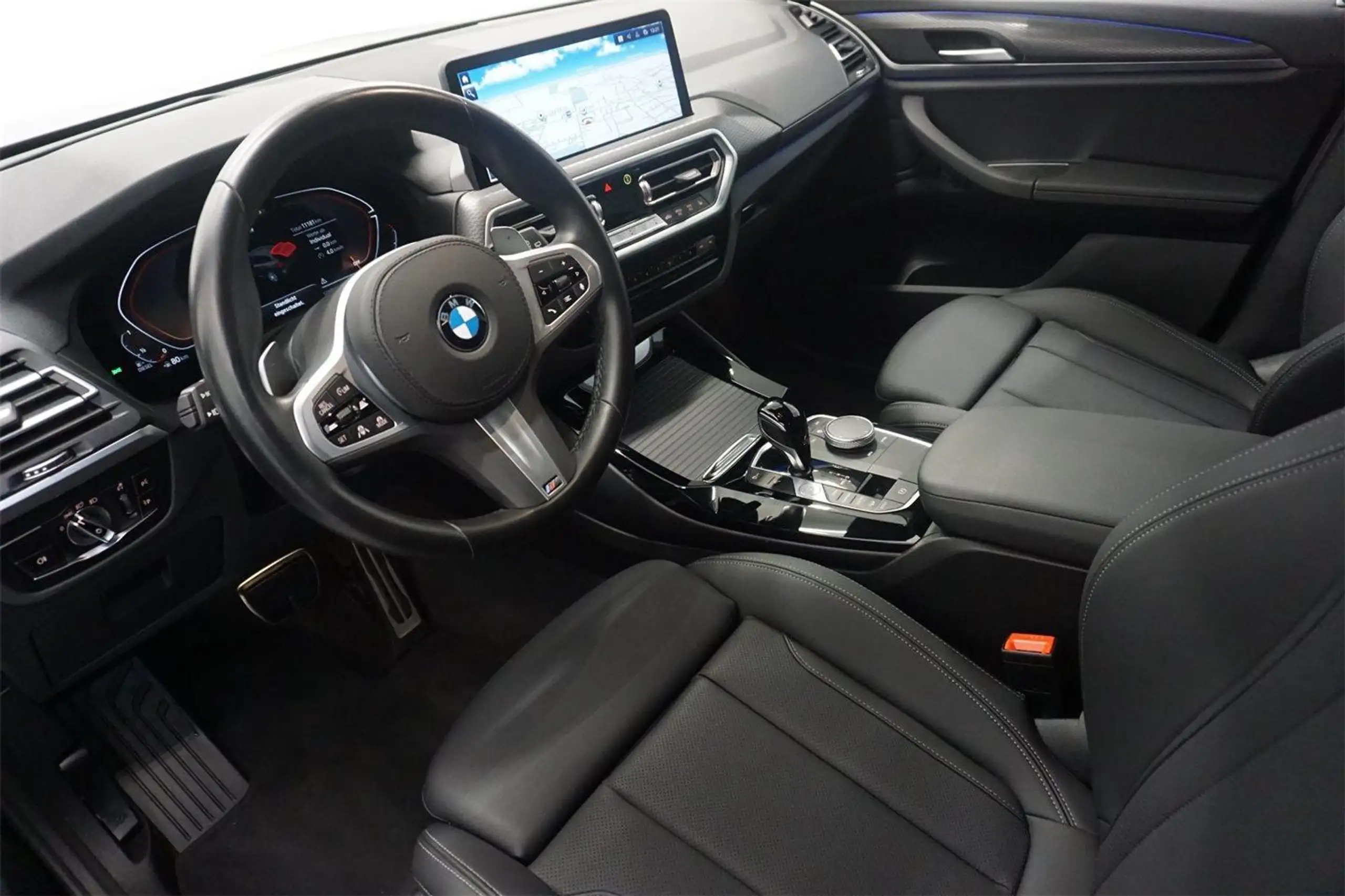 BMW - X3