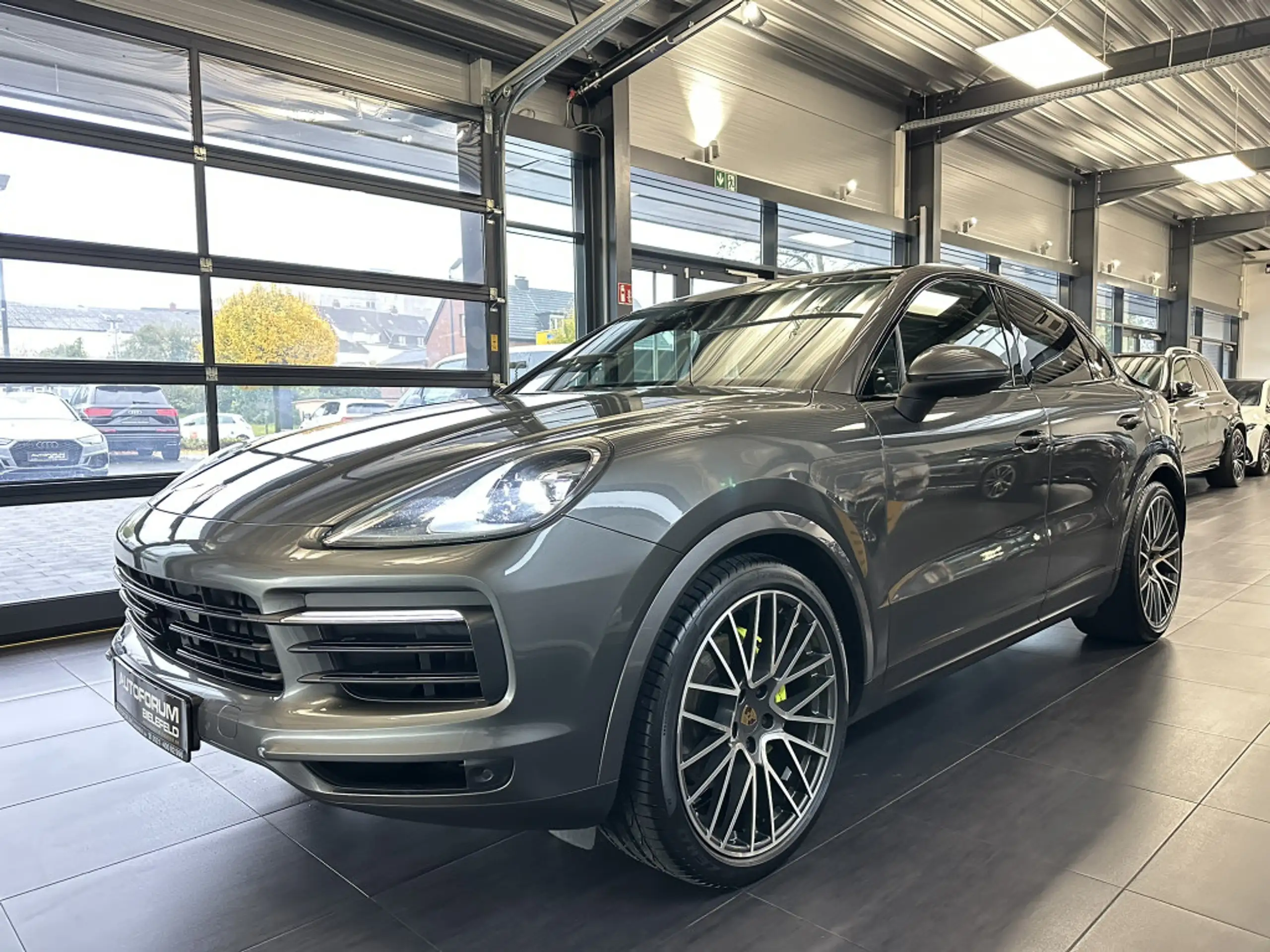 Porsche - Cayenne