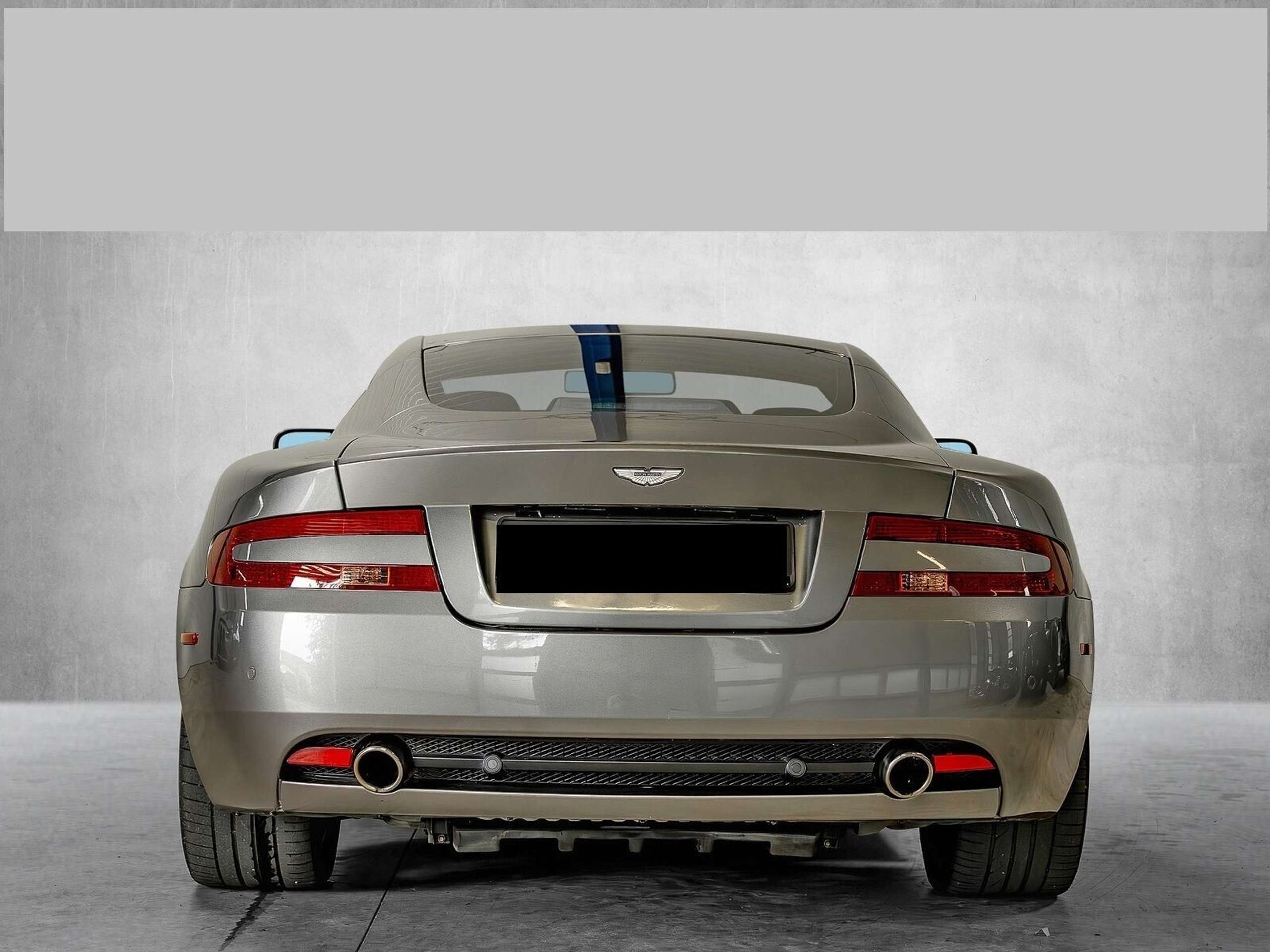 Aston Martin - DB