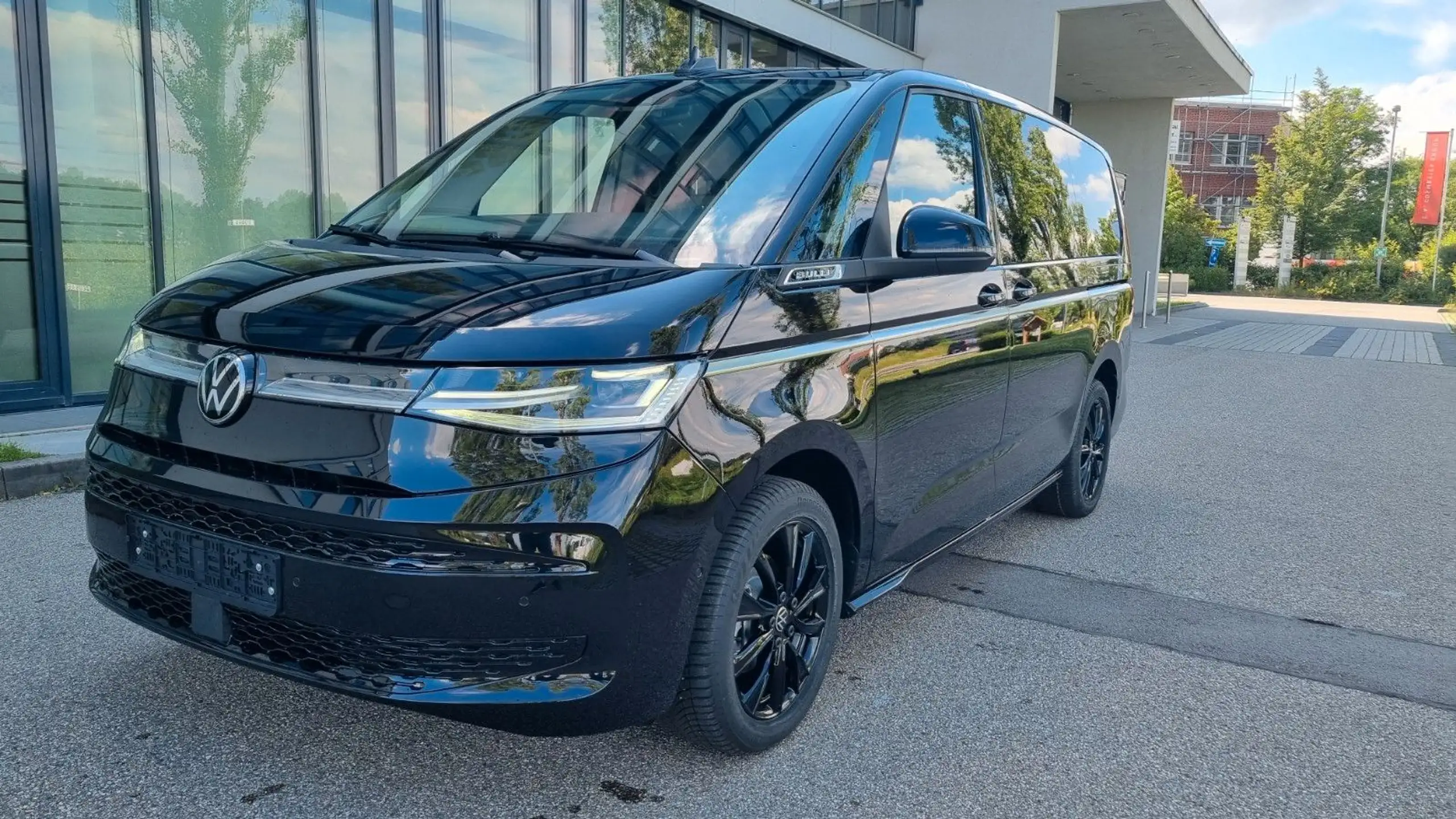 Volkswagen T7 Multivan 2023