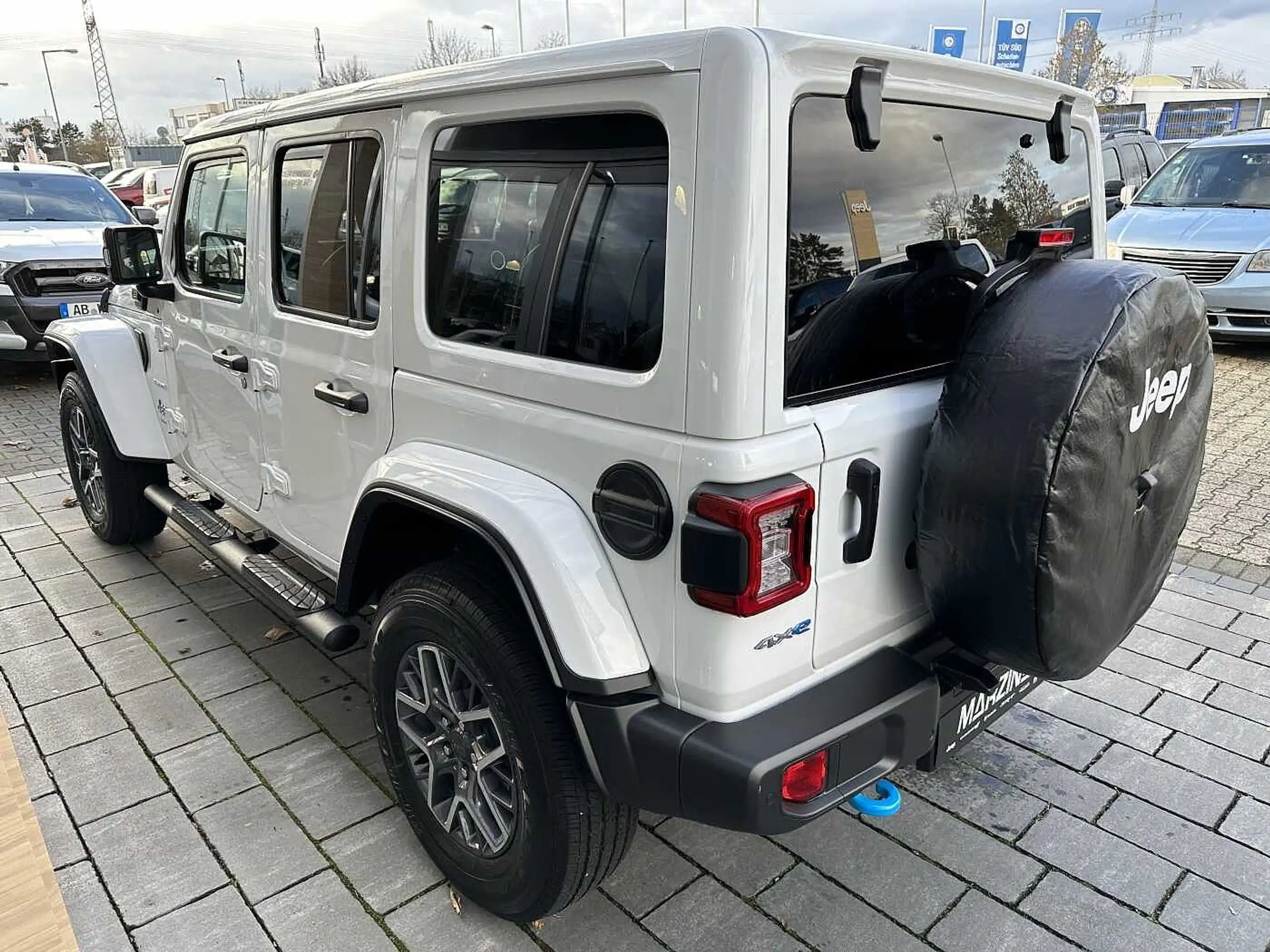 Jeep - Wrangler