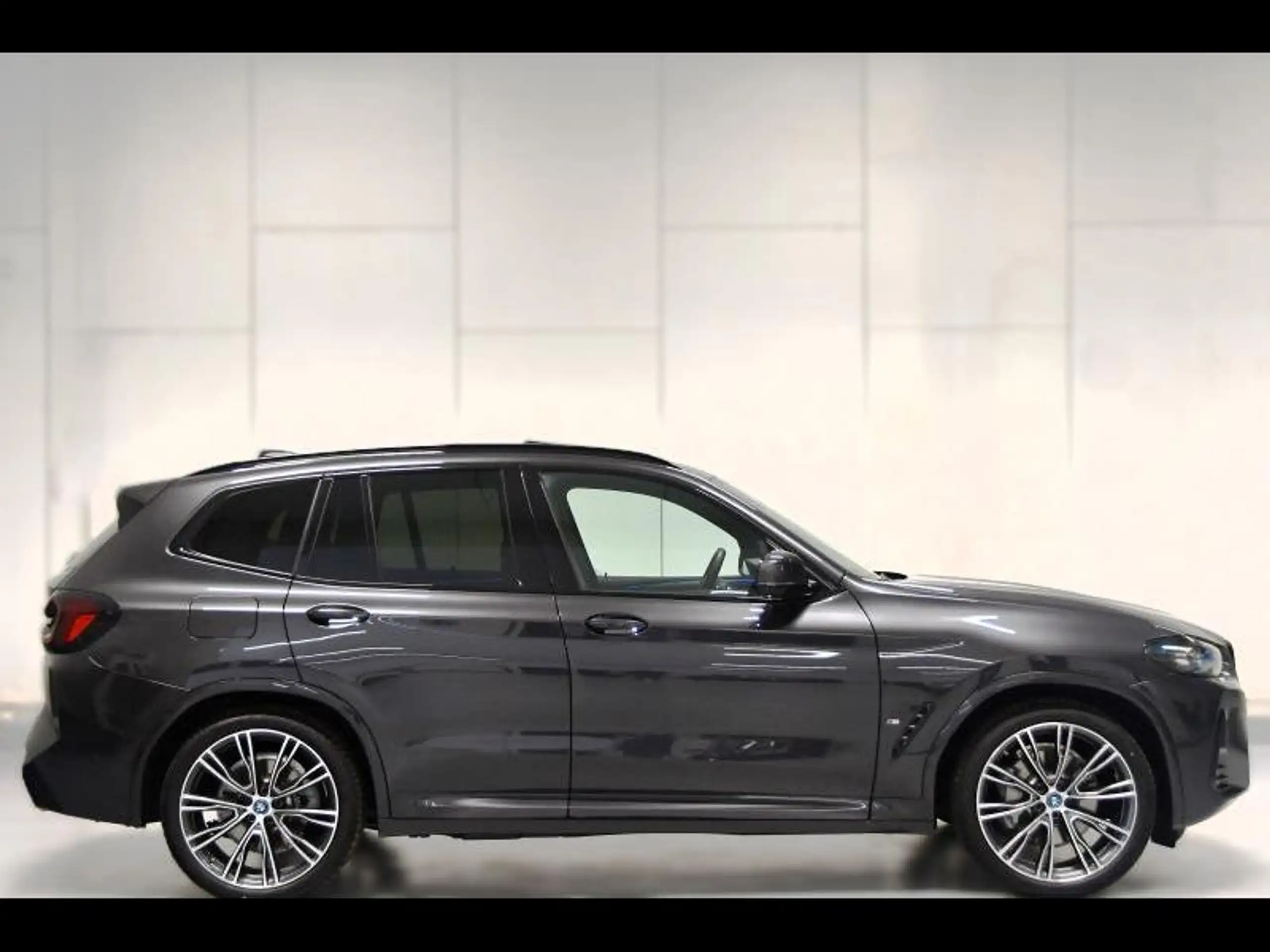 BMW - X3