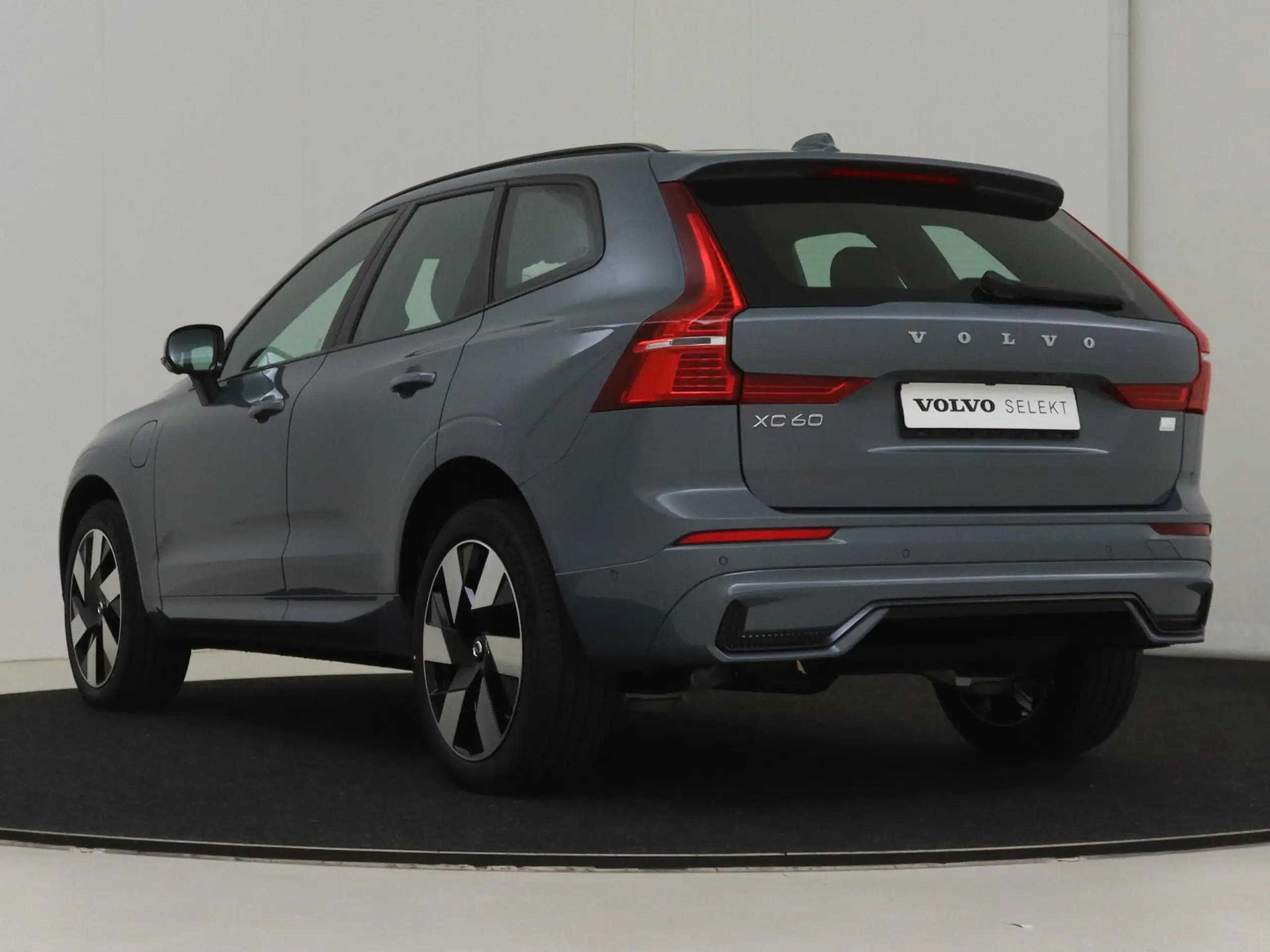 Volvo - XC60