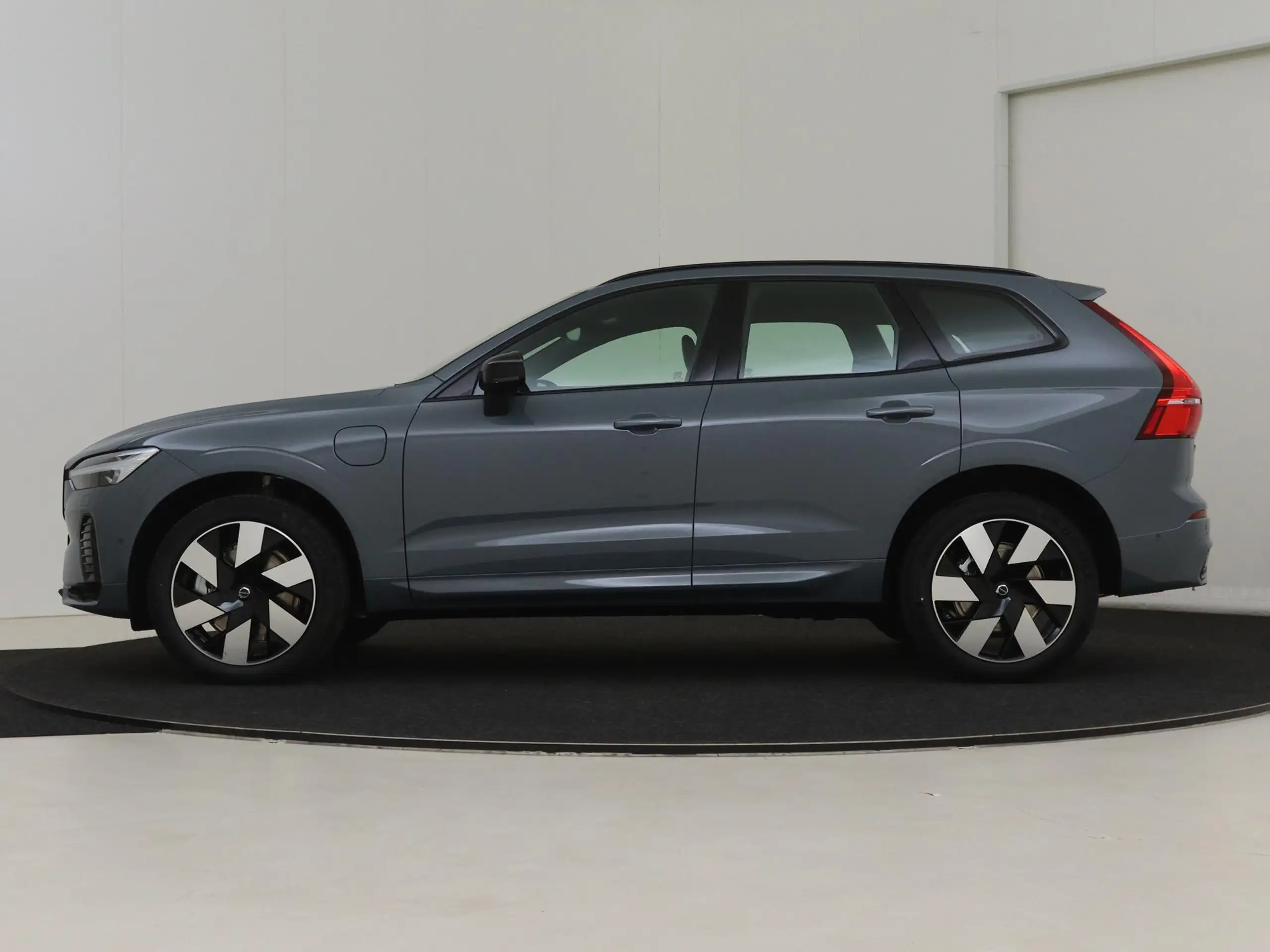 Volvo - XC60