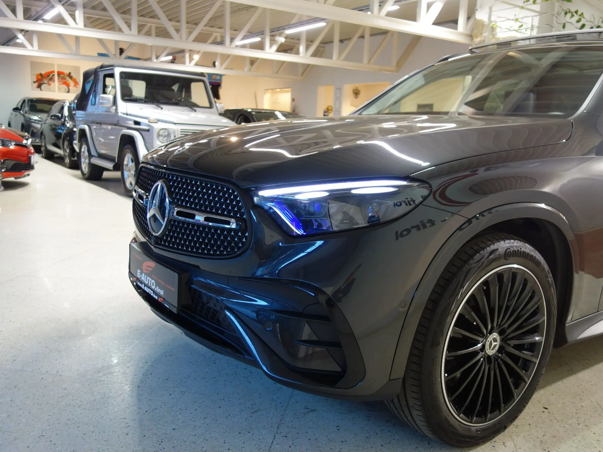 Mercedes-Benz - GLC 220