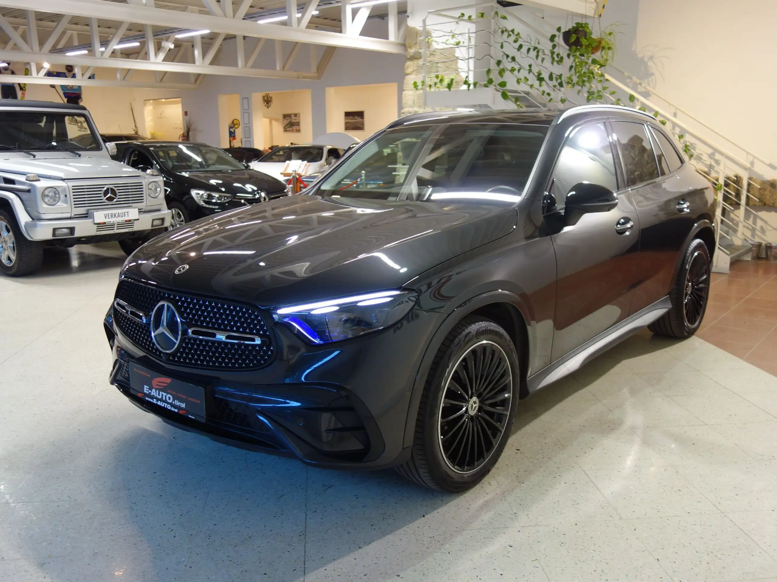 Mercedes-Benz - GLC 220